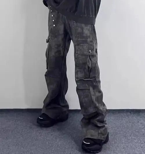 VIBE Vintage studded pleated pocket cargo denim trousers Size US 34 / EU 50 - 5 Thumbnail