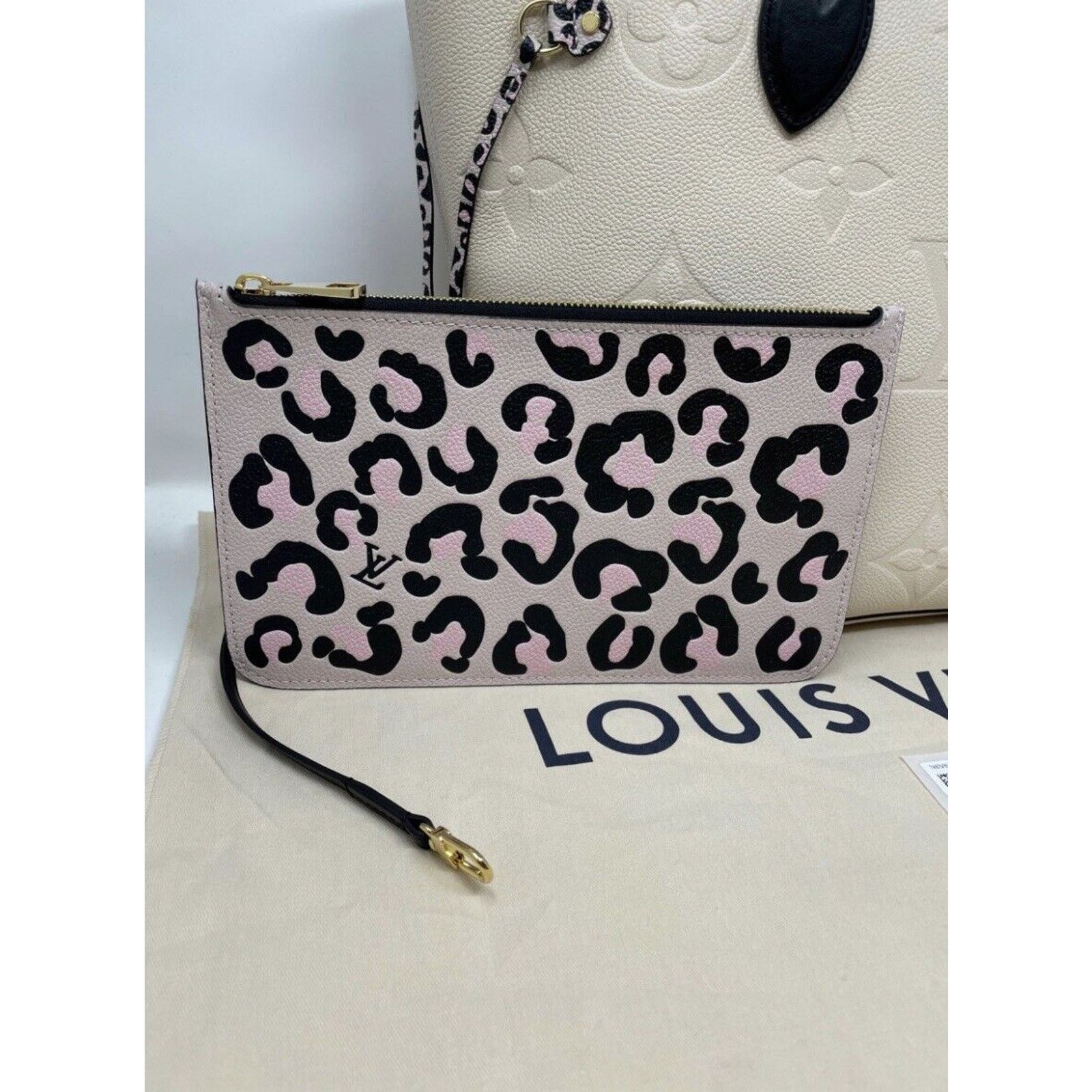Louis Vuitton Louis Vuitton Neverfull Wild At Heart MM Ivory Leather Size ONE SIZE - 4 Thumbnail