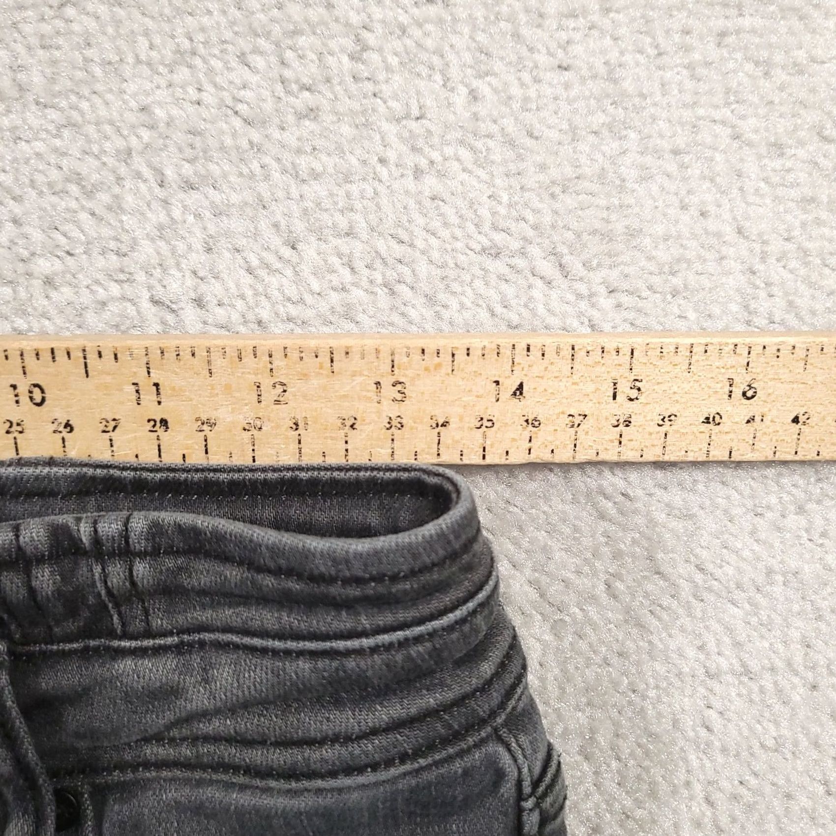 Vintage KanCan for Maurices High Rise Gray Raw Hem Skinny Jeans Womens Size 28 Size 28" / US 6 / IT 42 - 4 Thumbnail