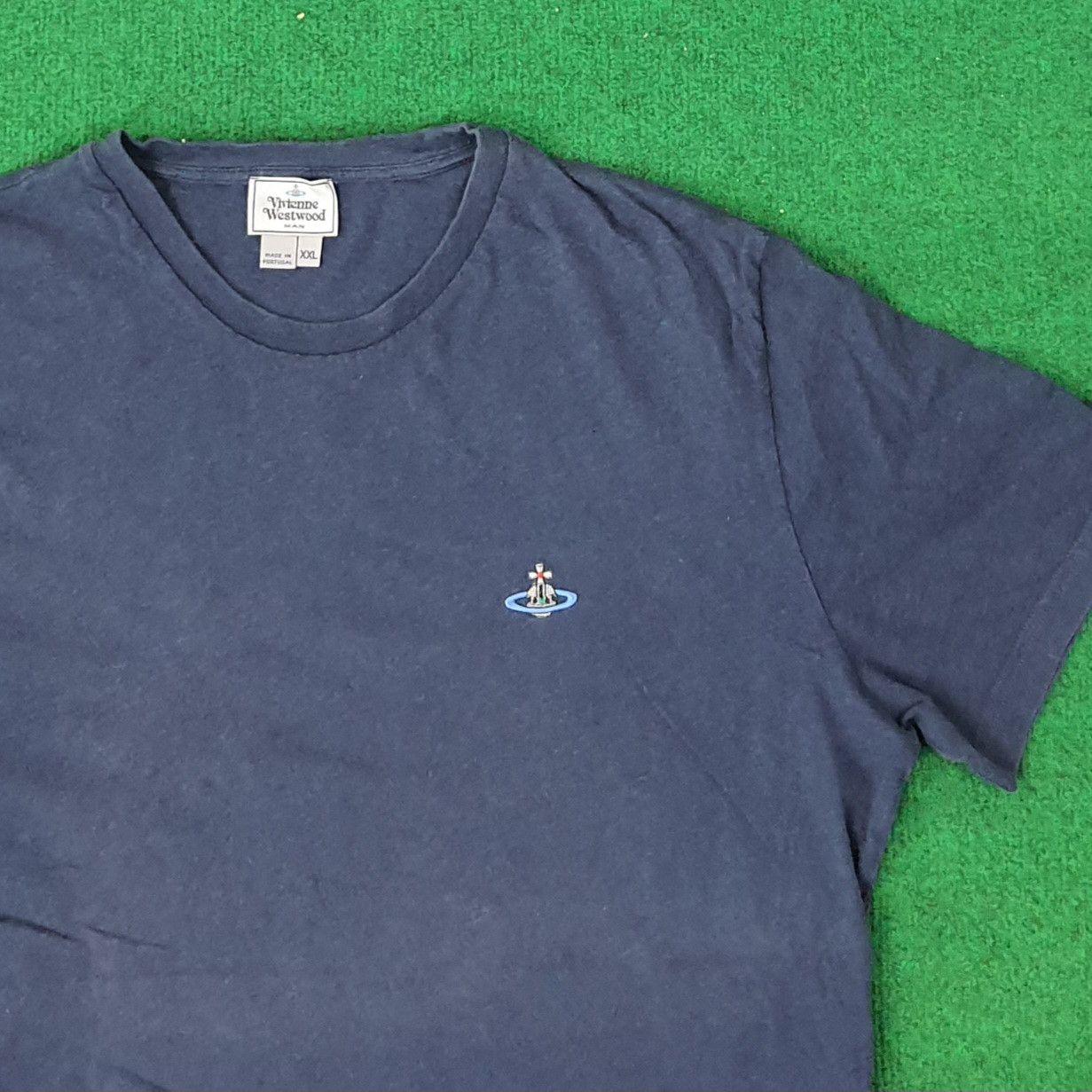 Vivienne Westwood Vintage Vivienne Westwood Designer Tshirt C259N17 Size US L / EU 52-54 / 3 - 2 Thumbnail