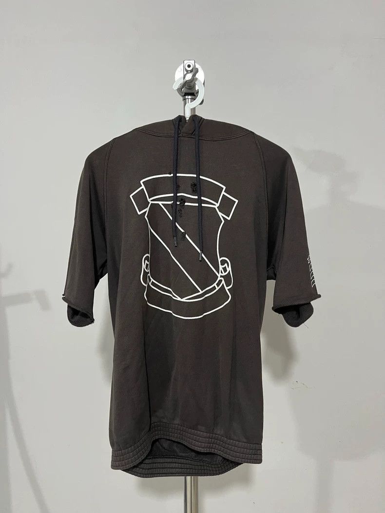 Number (N)ine Number (N)ine01aw bullet hole short-sleeved hoodie 2503-Nex Size US L / EU 52-54 / 3 - 1 Thumbnail