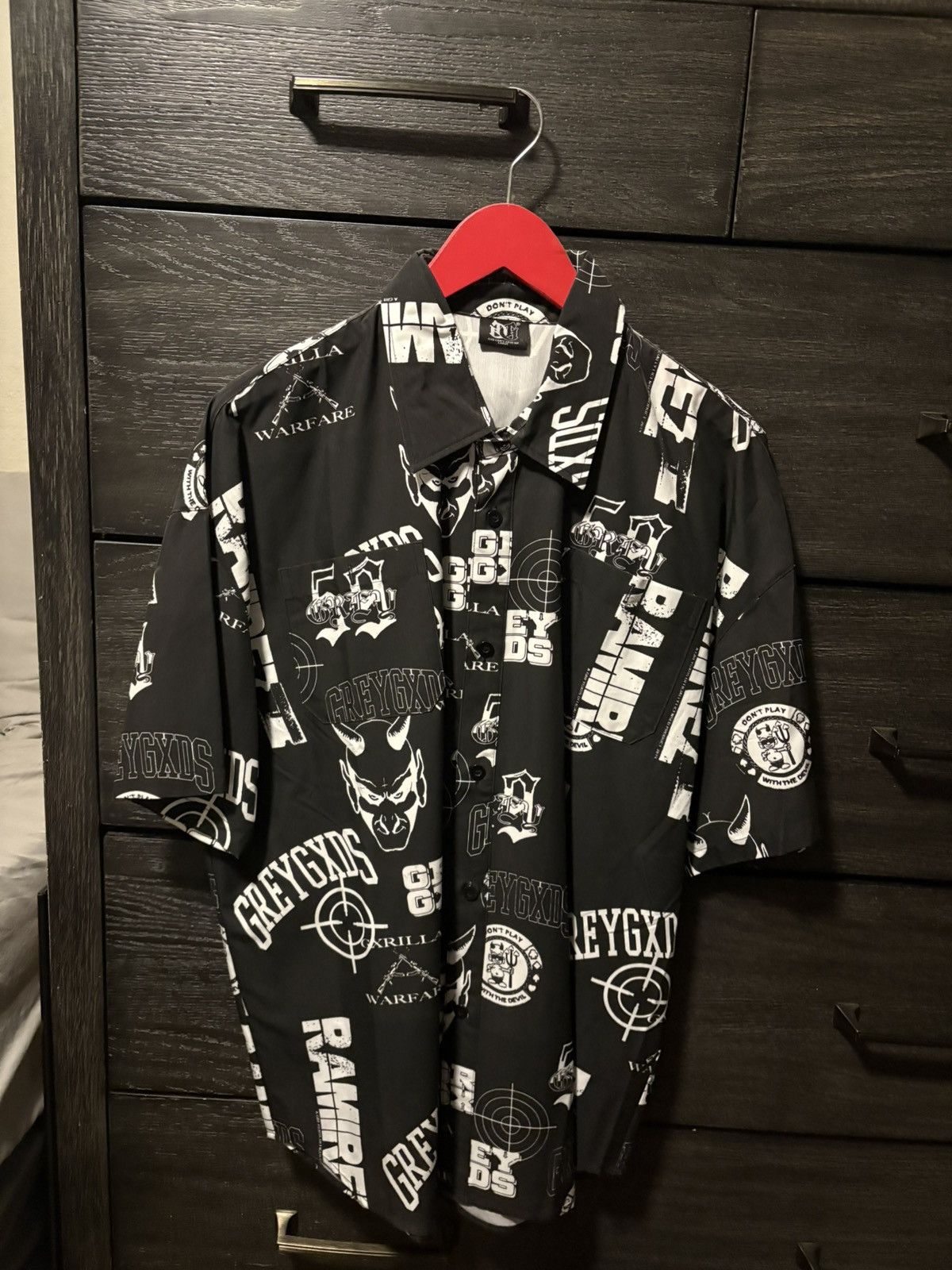 G59 Records Ramirez GREYGXDS Warfare Rayon Button Up Size US L / EU 52-54 / 3 - 1 Thumbnail