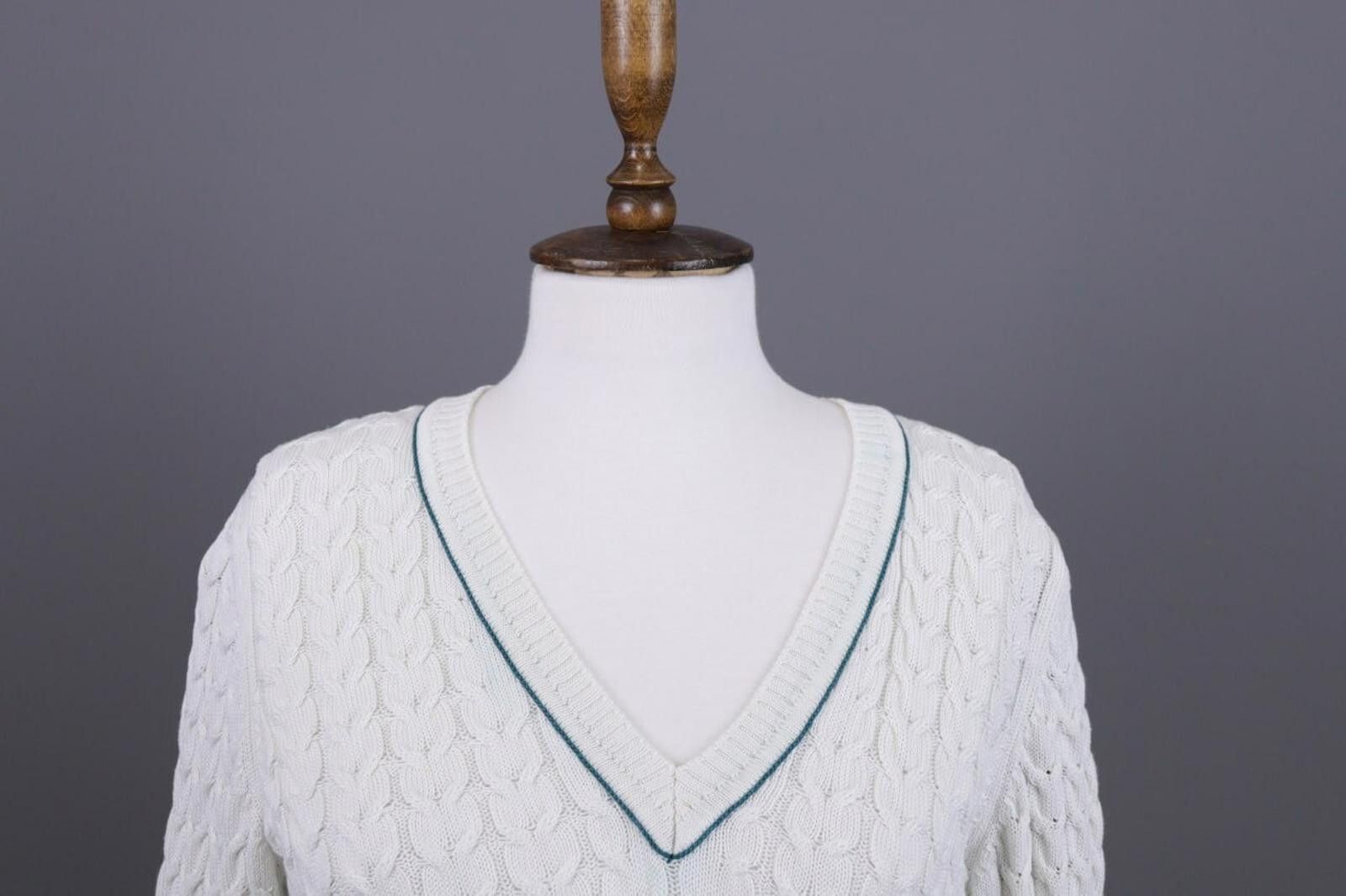 Designer Burberry London White Striped Knit V-Neck Sweater Size 40 Size US M / EU 48-50 / 2 - 2 Thumbnail