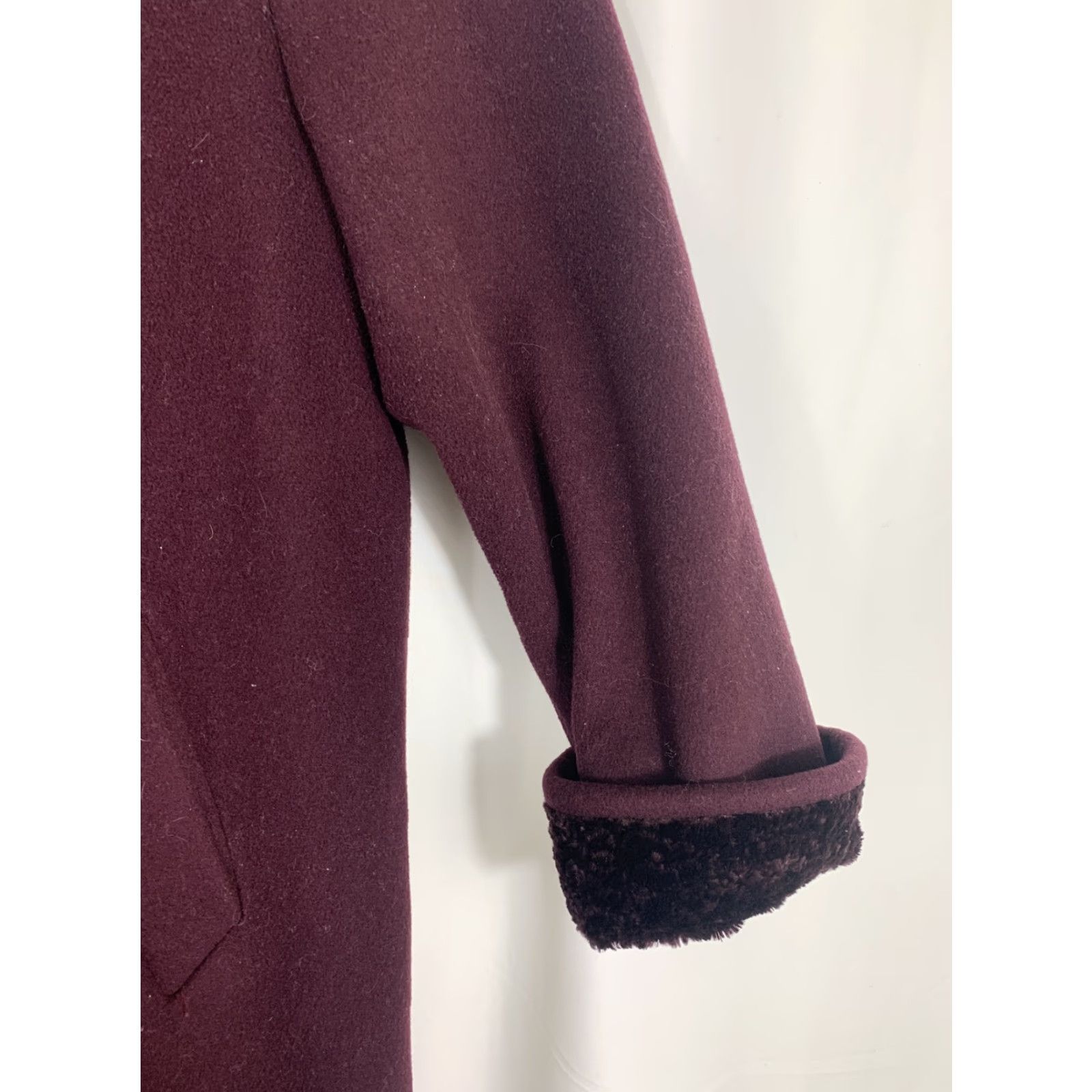 Velvet VINTAGE Alorna Coat Eveningwear Wool 12P Petite 1980s Purple Long Velvet Trim Duster Ladies Size XL / US 12-14 / IT 48-50 - 6 Thumbnail