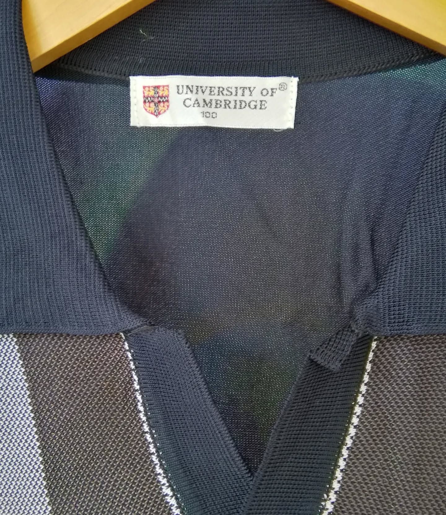 Vintage University of Cambridge Licensed Knit Polyester Shirt Size US M / EU 48-50 / 2 - 4 Thumbnail