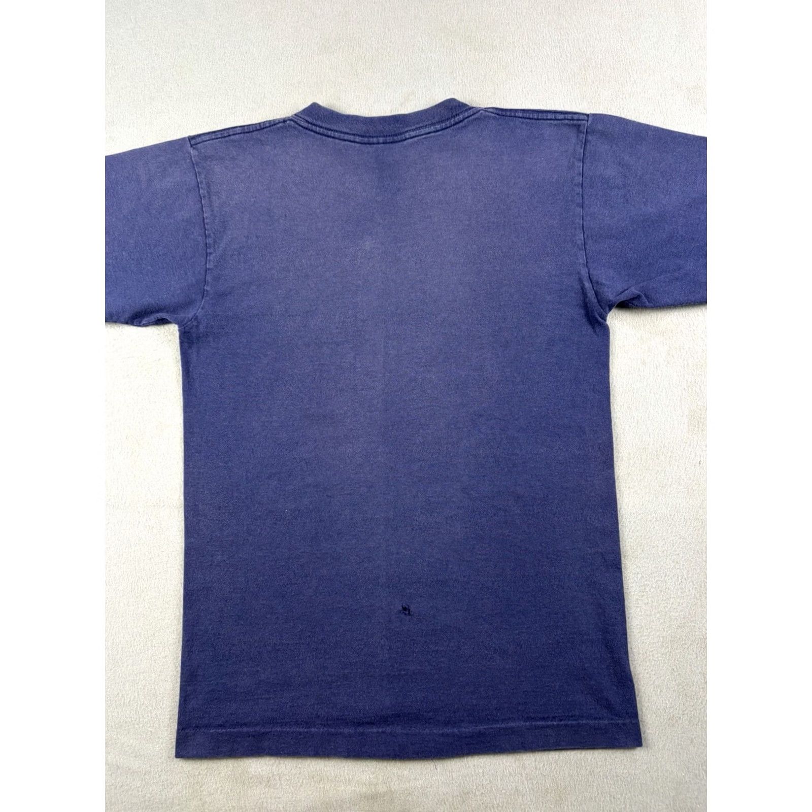 Aeropostale VINTAGE Aeropostale T Shirt Adult Small Blue Short Sleeve Bulldog Logo 90s Mens S Crew Neck Cotton Regular Short Sleeve Logo Bulldog 90s Size US S / EU 44-46 / 1 - 5 Thumbnail
