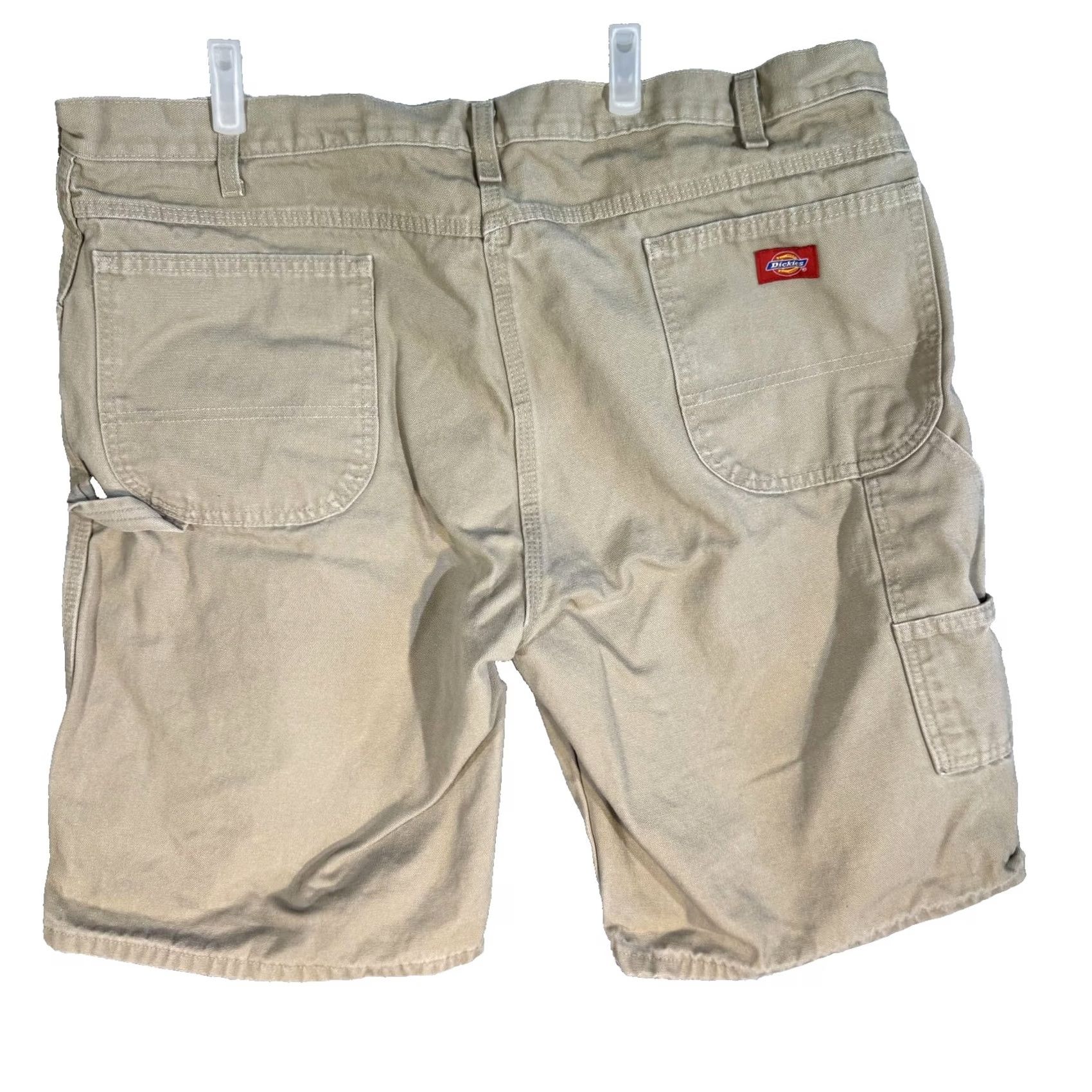 Dickies Dickies Shorts Mens 42 Khaki Carpenter Work Hammer Loop Canvas Utility Pockets Cargo Shorts Mens 42 Beige USA Workwear Size US 32 / EU 48 - 2 Thumbnail