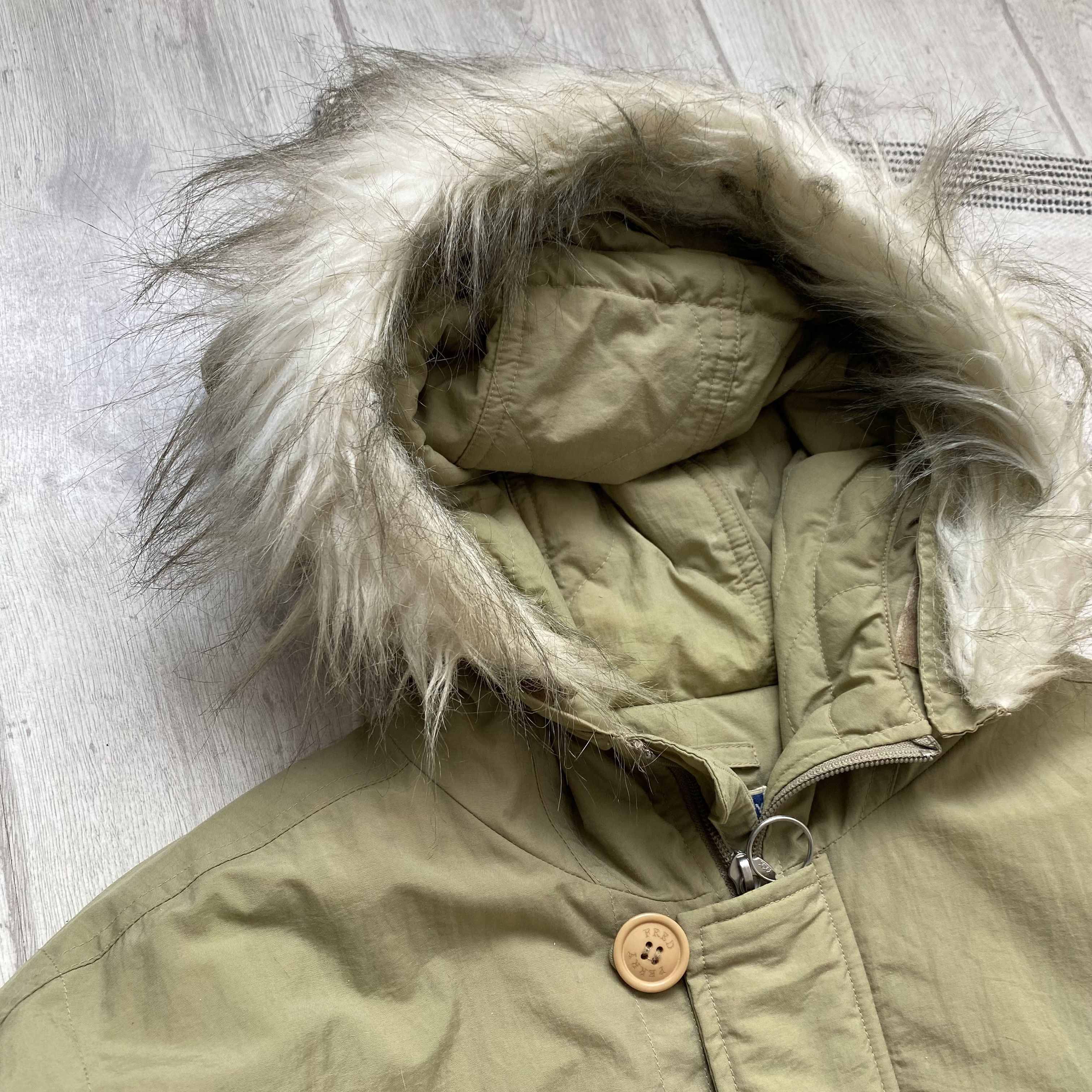 Fred Perry 80-90s Fred Perry Vintage parka puffer jacket sun faded Size US M / EU 48-50 / 2 - 5 Thumbnail