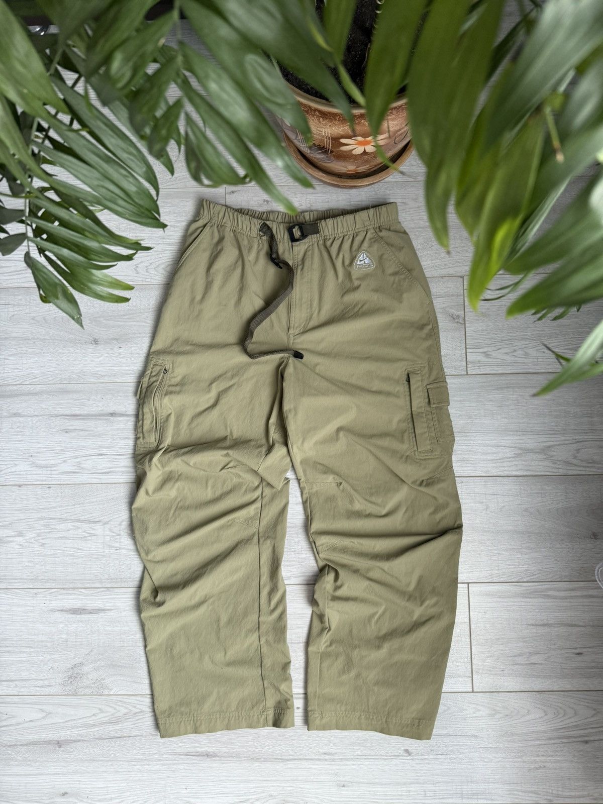 Nike ACG Nike ACG Smith Summit Cargo track Pants Olive Size M Size US 32 / EU 48 - 2 Thumbnail