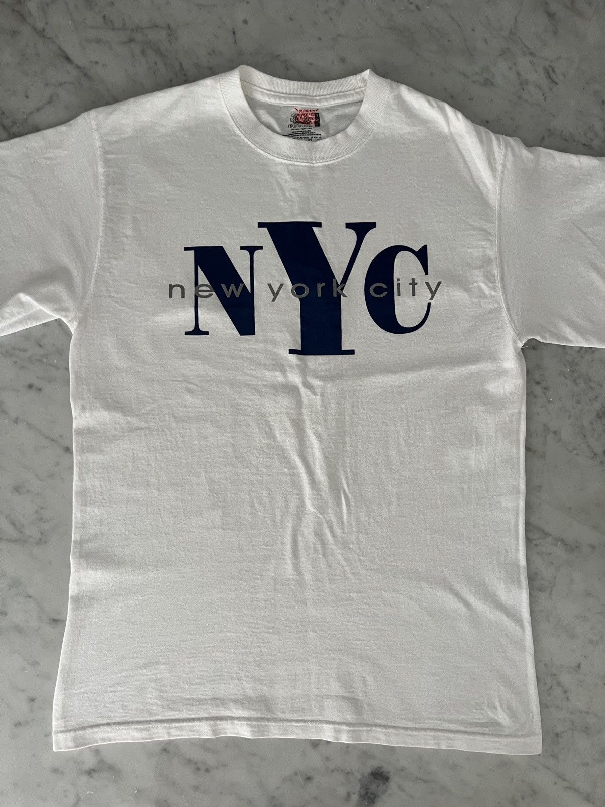 Fruit Of The Loom NEW YORK CITY PRINT T-SHIRT Size US S / EU 44-46 / 1 - 2 Thumbnail