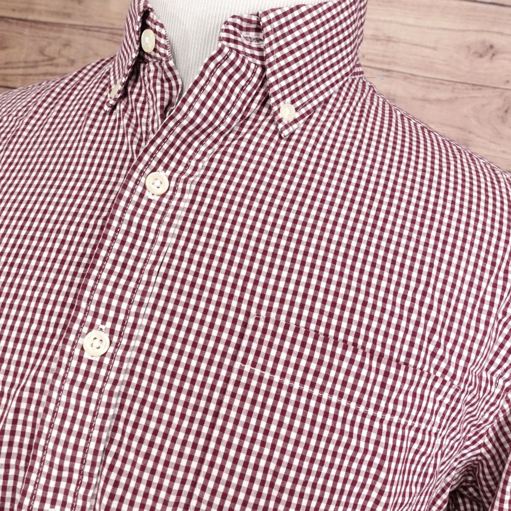 Izod IZOD Shirt Mens L Red Check Long Sleeve Button-Up Slim Fit Collared Pocket Size US L / EU 52-54 / 3 - 2 Thumbnail