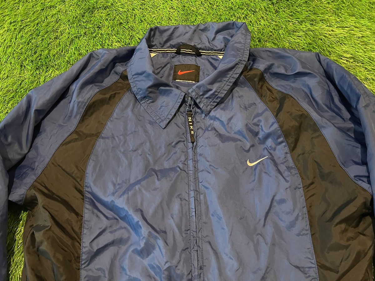 Nike Vintage 90s NIKE Mini Swoosh Y2K Running Zip Up Windbreaker Size US L / EU 52-54 / 3 - 2 Thumbnail
