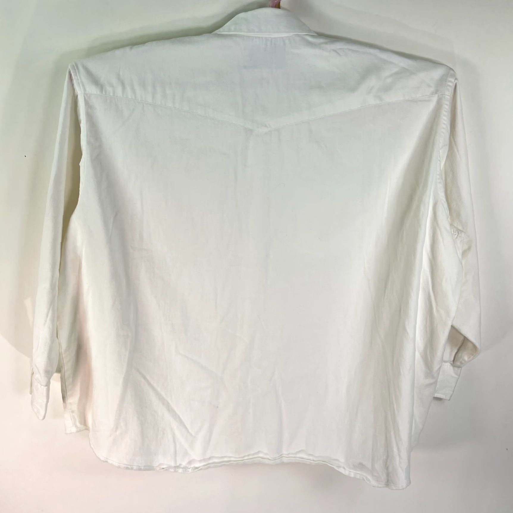 Wrangler Wrangler Tall Tail Shirt Mens White Size 19 36 BIG long Sleeve 2 Pocket Shirt Mens White BIG 2 Pocket Western Casual Cotton Button-Up Wrangler Size US XXL / EU 58 / 5 - 4 Thumbnail