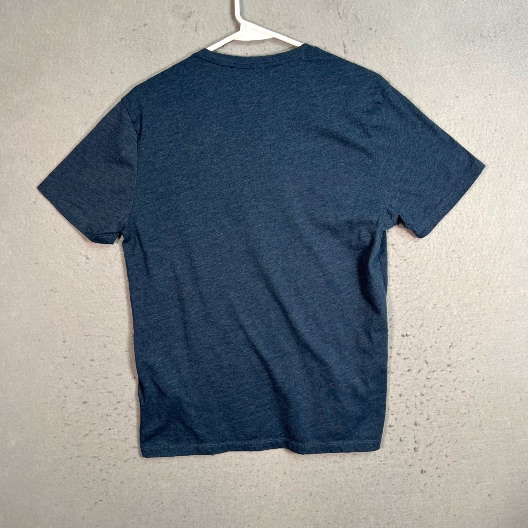 Banana Republic BANANA REPUBLIC Mens T-Shirt Short Sleeve Crew Neck Old Fashioned Cocktail Graphic Blue Small Adult S Vintage/Used 90s Concert Theme Mens Size US S / EU 44-46 / 1 - 2 Thumbnail