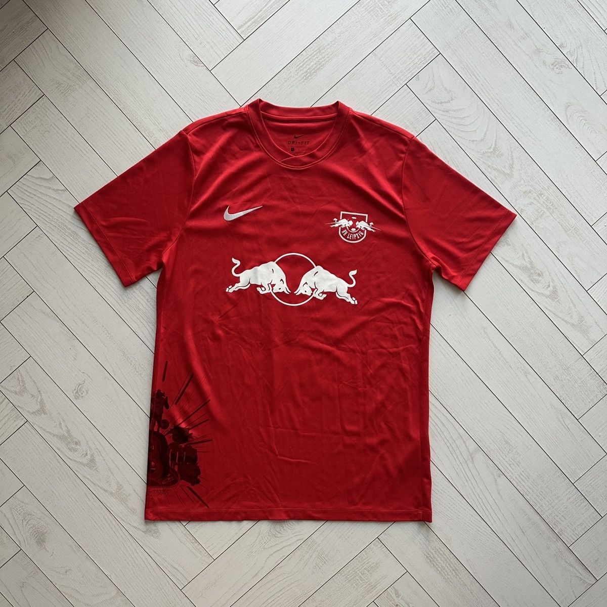 Red Bull Red Bull Leipzig Anniversary Edition Football jersey 2019 Size US L / EU 52-54 / 3 - 1 Thumbnail