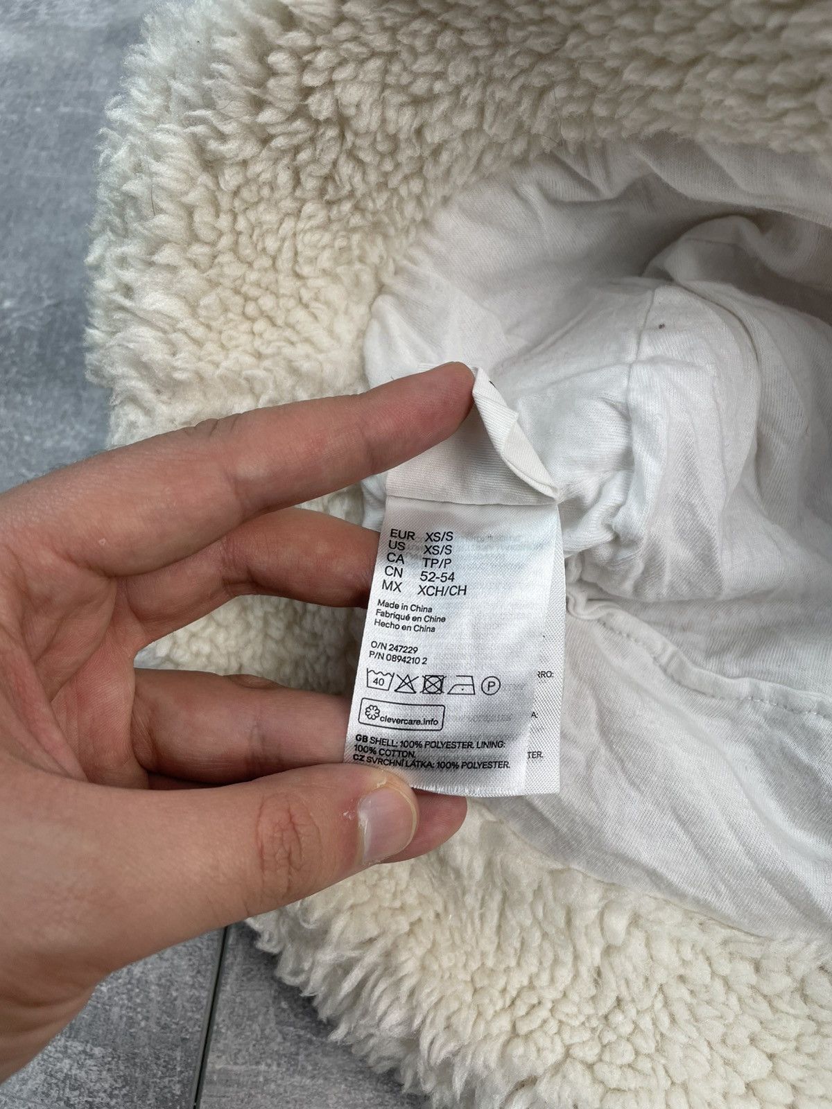 Kangol Kangol x H&M Faux Shearling Bucket Hat Size ONE SIZE - 6 Thumbnail