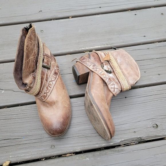 Corral Corral Distressed Brown Leather Buckle Strap Boho Western Co Size US 7.5 / IT 37.5 - 8 Thumbnail