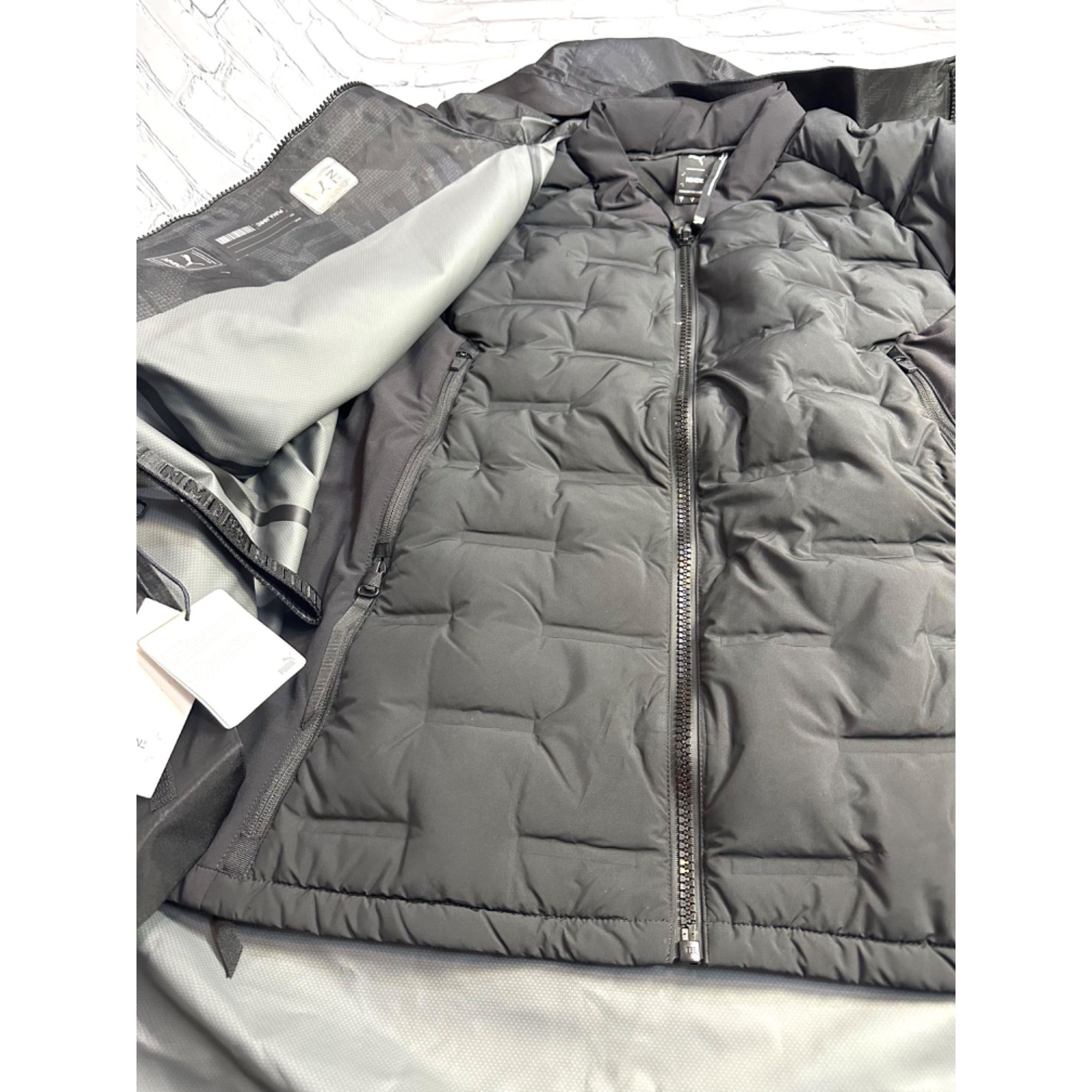 Nemen × Puma PUMA x NEMEN 2 IN 1 3L JACKET Size US S / EU 44-46 / 1 - 12 Thumbnail