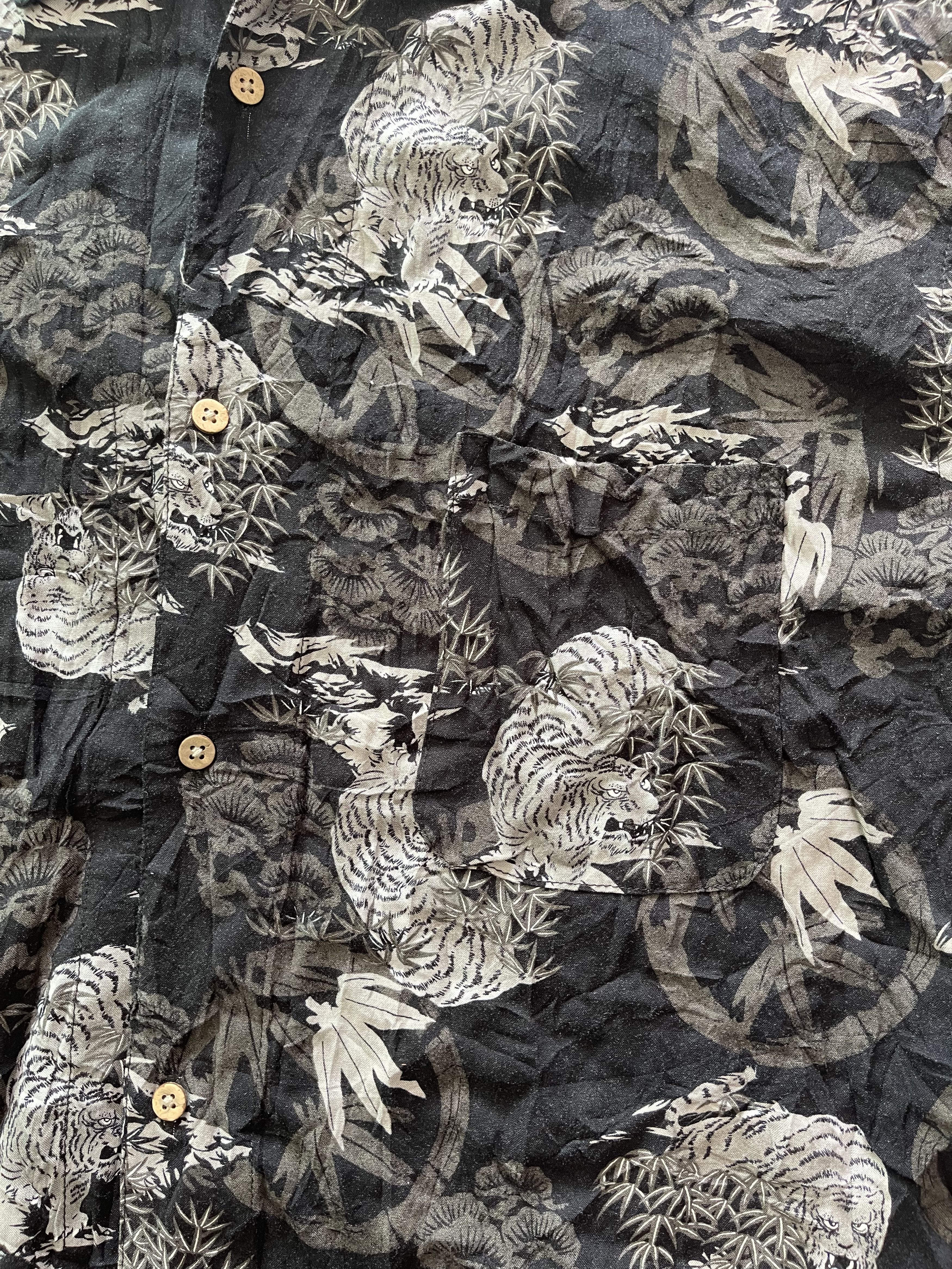 Japanese Brand Rayon Hawaiian Shirt Size US M / EU 48-50 / 2 - 7 Thumbnail