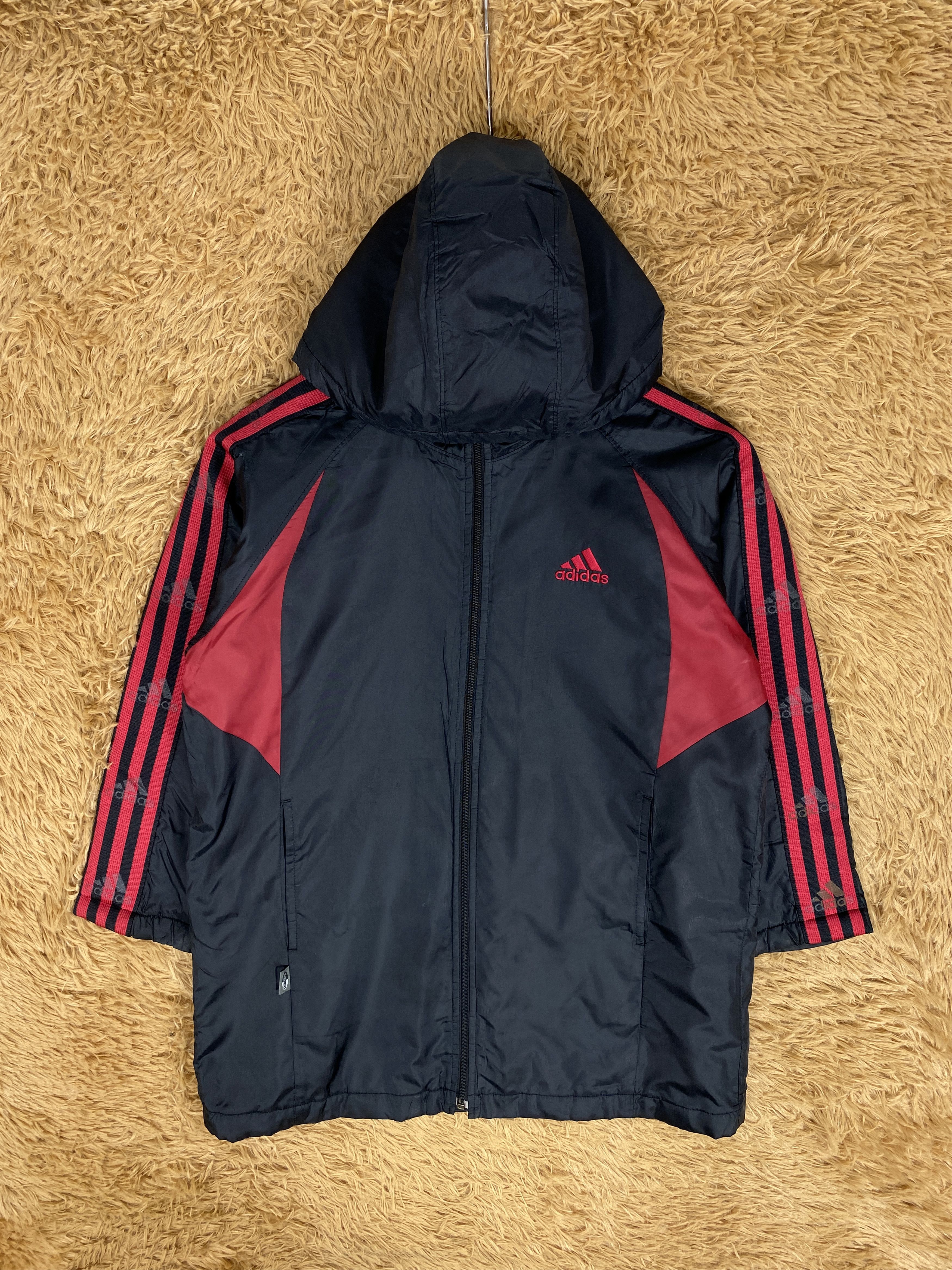 Adidas Vintage Adidas Red Stripes Hoodie Sherpa Lining Jacket J2268 Size US S / EU 44-46 / 1 - 1 Thumbnail