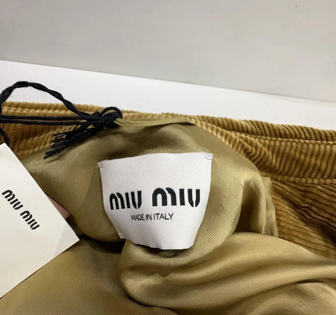 Miu Miu Miu Miu logo-appliqué corduroy bomber jacket Size XS / US 0-2 / IT 36-38 - 4 Thumbnail