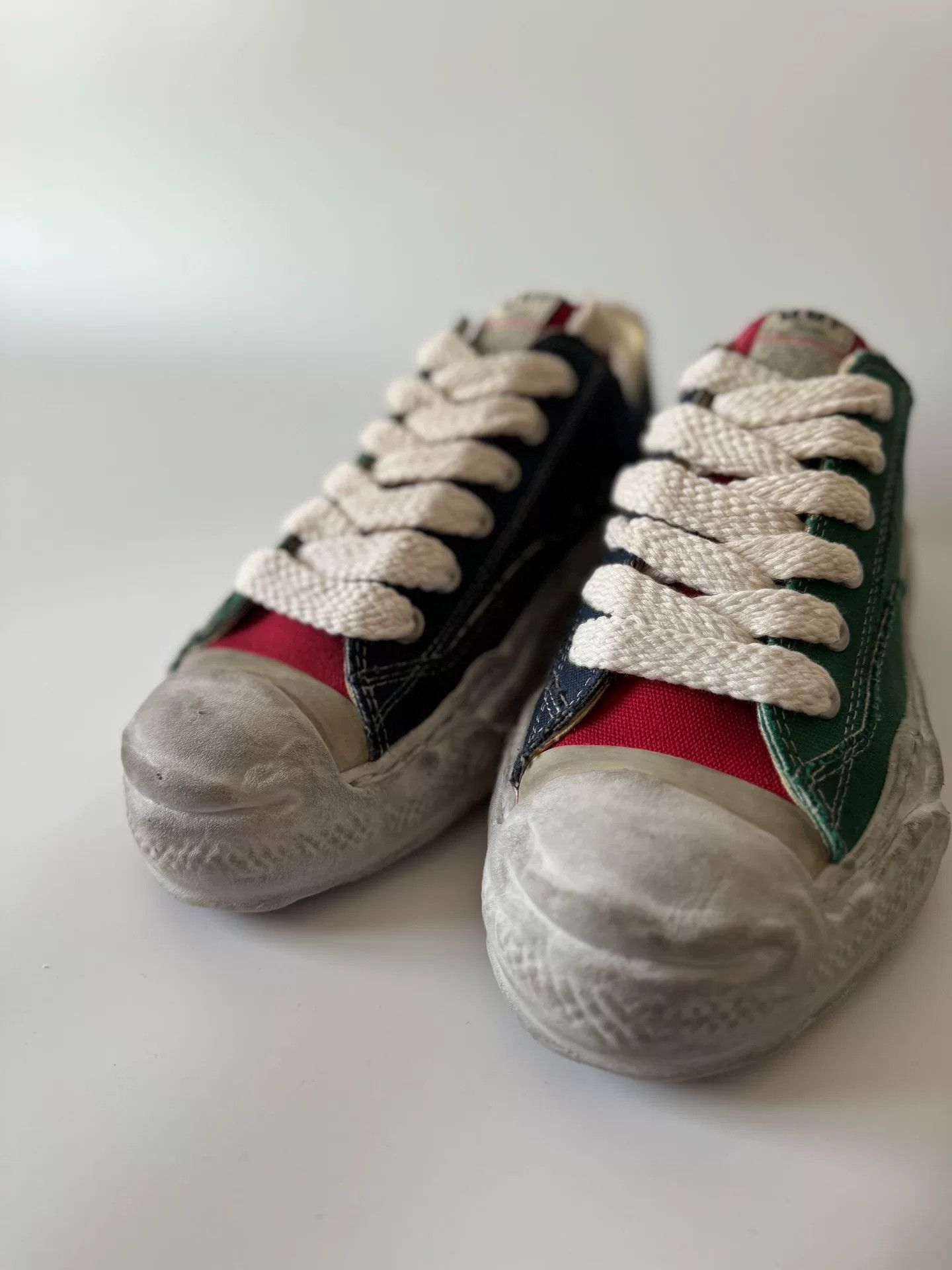 Maison MIHARA YASUHIRO Mihara Yasuhiro Distressed Dissolved Shoes Size US 9 / EU 42 - 1 Thumbnail