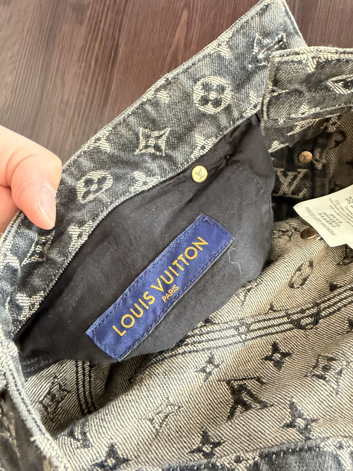 Louis Vuitton Louis Vuitton Monogram Black Denim Size US 33 - 9 Thumbnail