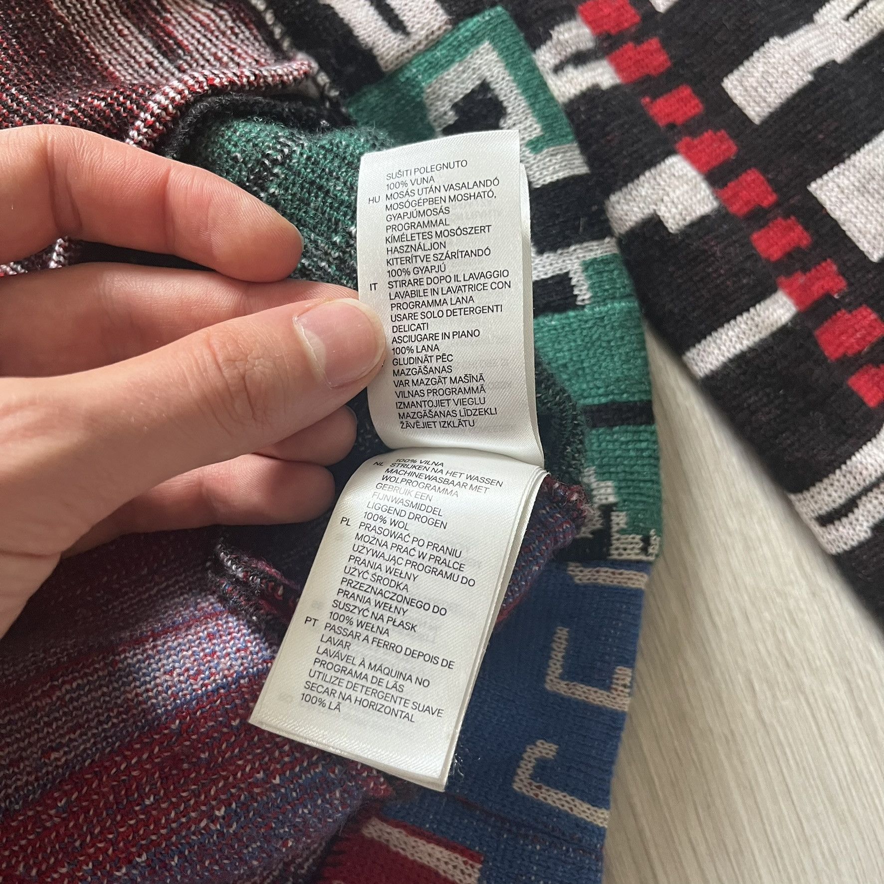 H&M × Maison Margiela Maison Margiela x H&M Football Scarf Sweater Size US S / EU 44-46 / 1 - 8 Thumbnail
