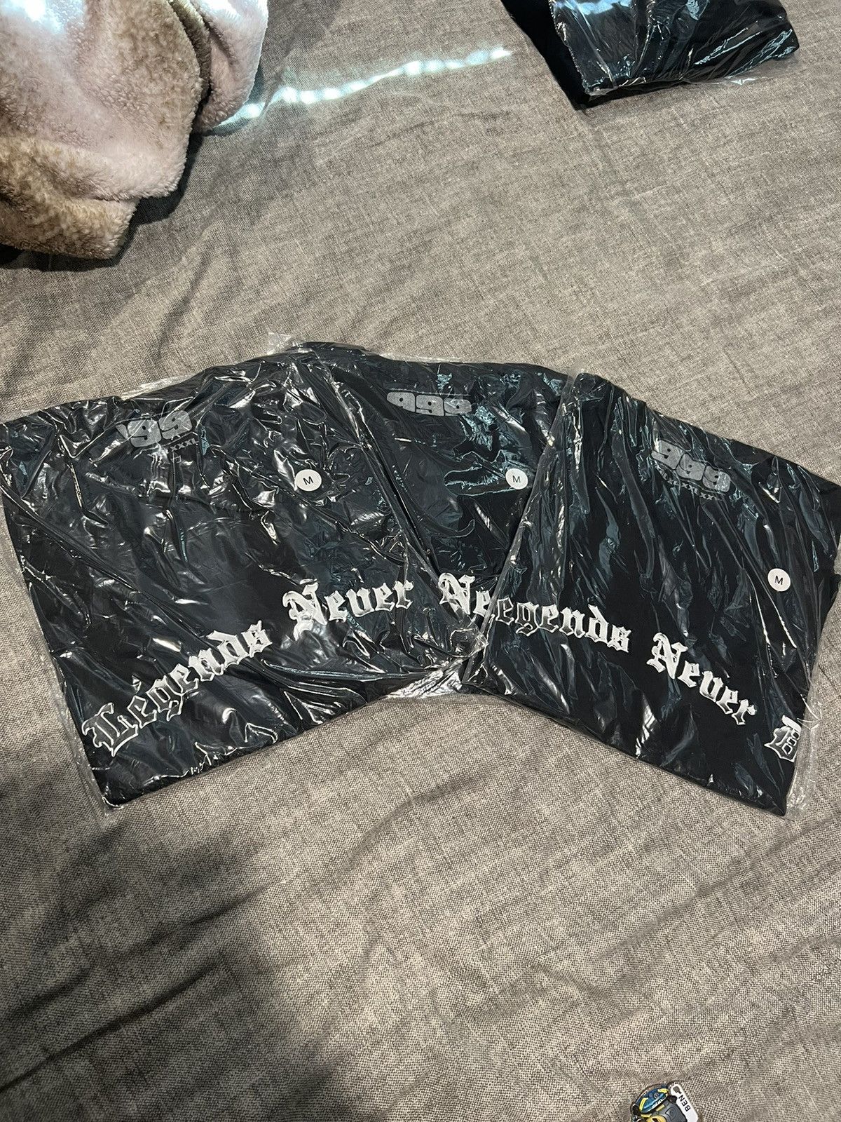 999 Club Legends Never Die Tee Size US M / EU 48-50 / 2 - 3 Thumbnail
