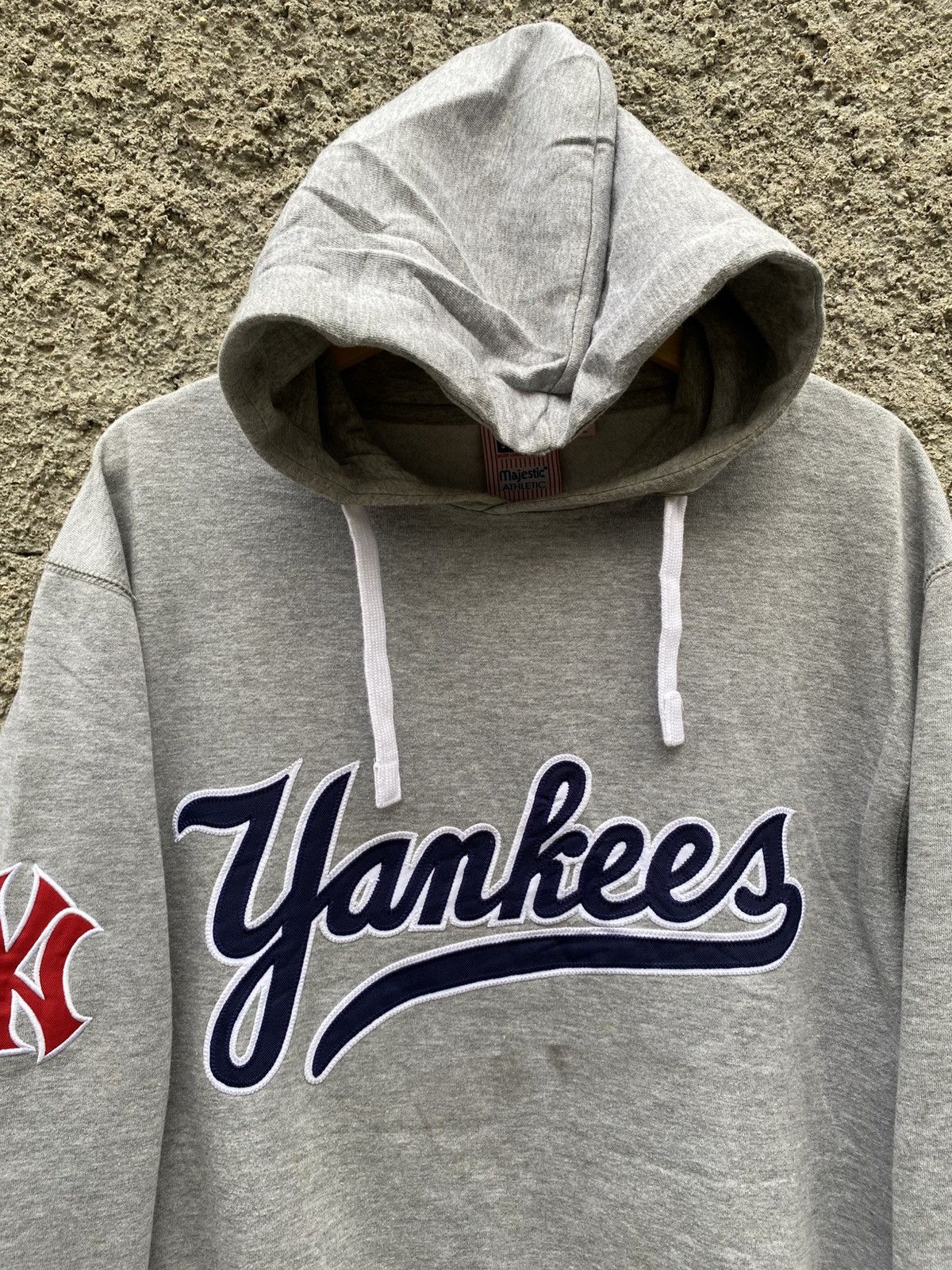 MLB New York Yankees Big Logo Hoodie Size US L / EU 52-54 / 3 - 3 Thumbnail