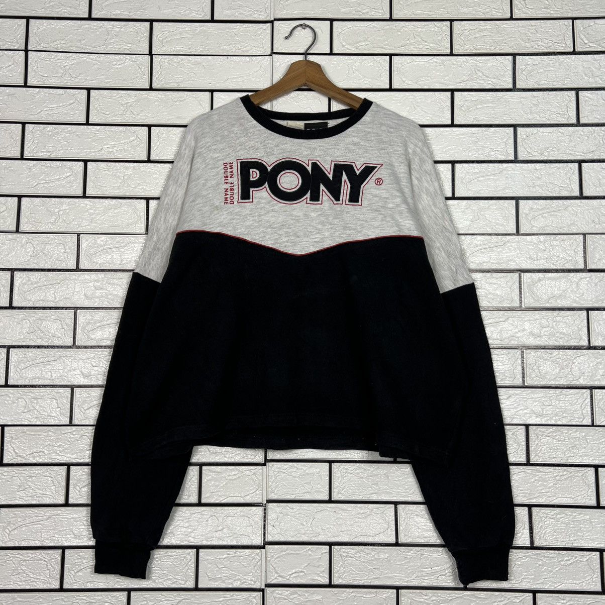 PONY PONY X DOUBLE NAME Big Logo Cropped Sweatshirt #4206-C192 Size ONE SIZE - 1 Thumbnail