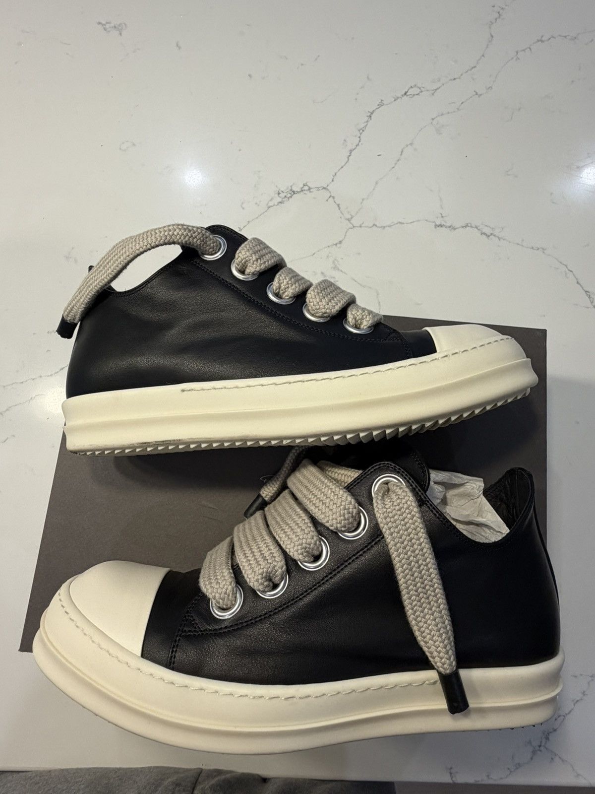Rick Owens RICK OWENS JUMBOLACE LOW SNEAKER ‘BLACK MILK’ Size US 10 / EU 43 - 3 Thumbnail