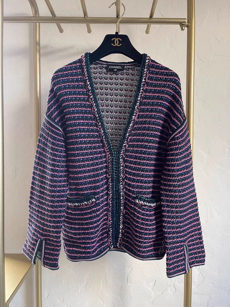 Chanel Chanel Purple knitted cardigan coat Size S / US 4 / IT 40 - 2 Thumbnail