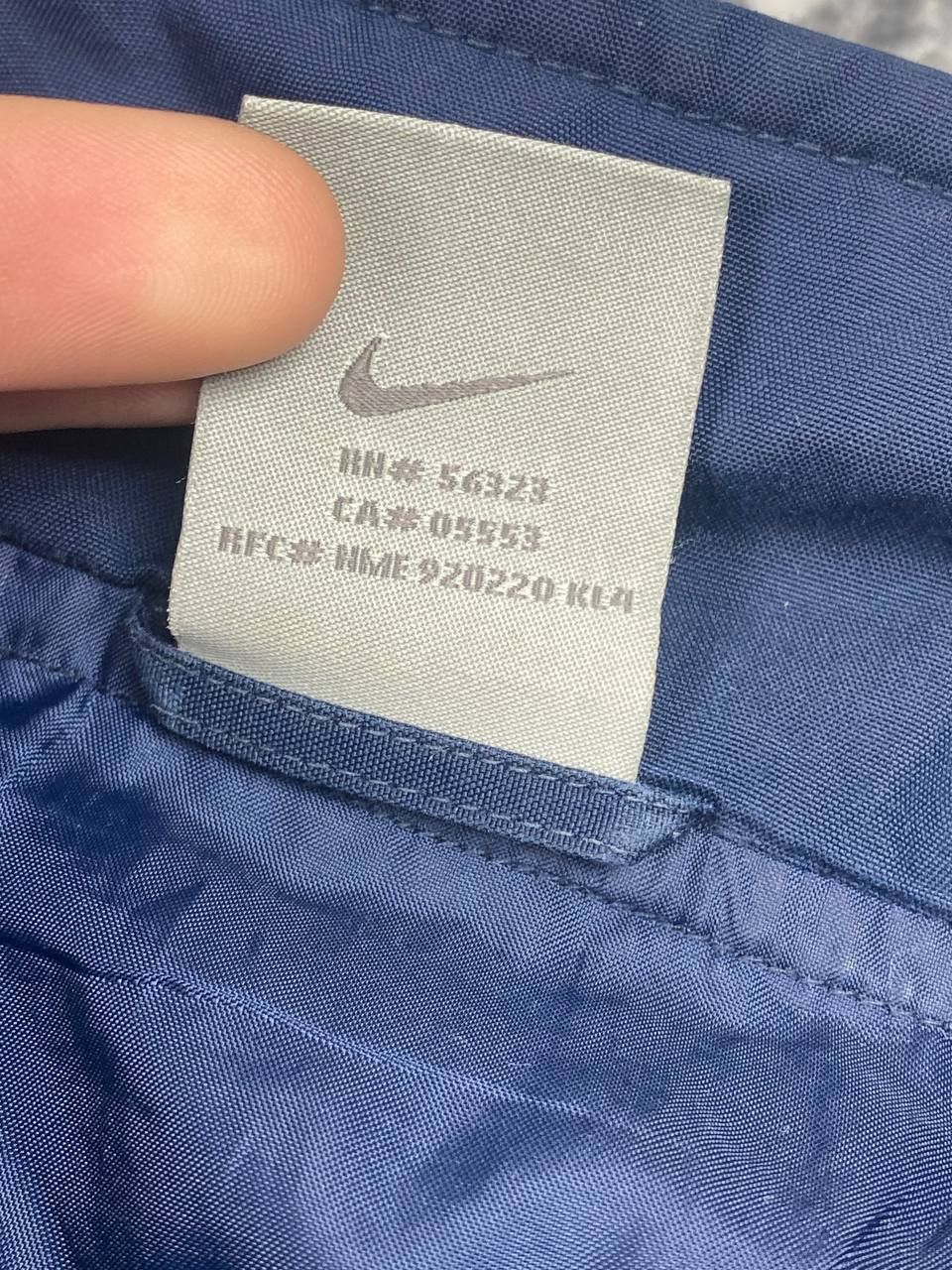 Nike Vintage Nike TrackSuit Jacket And Pants Striped Swoosh 00s Size US L / EU 52-54 / 3 - 5 Thumbnail