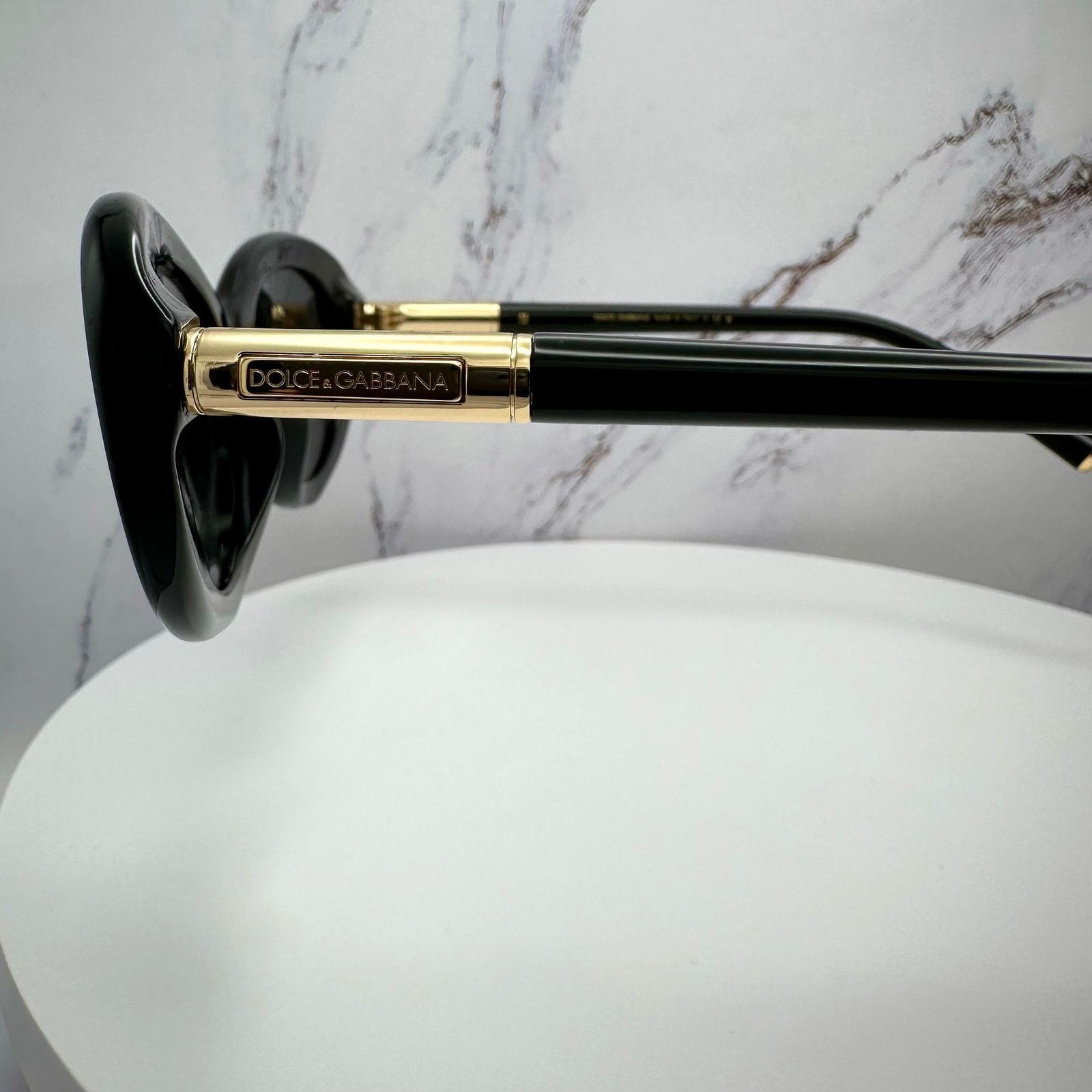 Dolce & Gabbana New Dolce & Gabbana Sunglasses Black Oval Cat Eye Gold Metal Size ONE SIZE - 4 Thumbnail