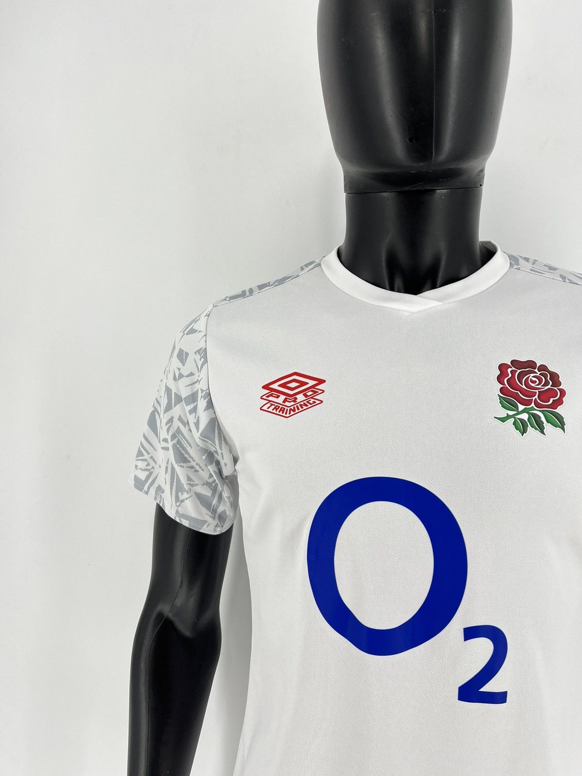 Umbro Blockore Umbro England Rugby Jersey World Cup Rare Size US S / EU 44-46 / 1 - 6 Thumbnail