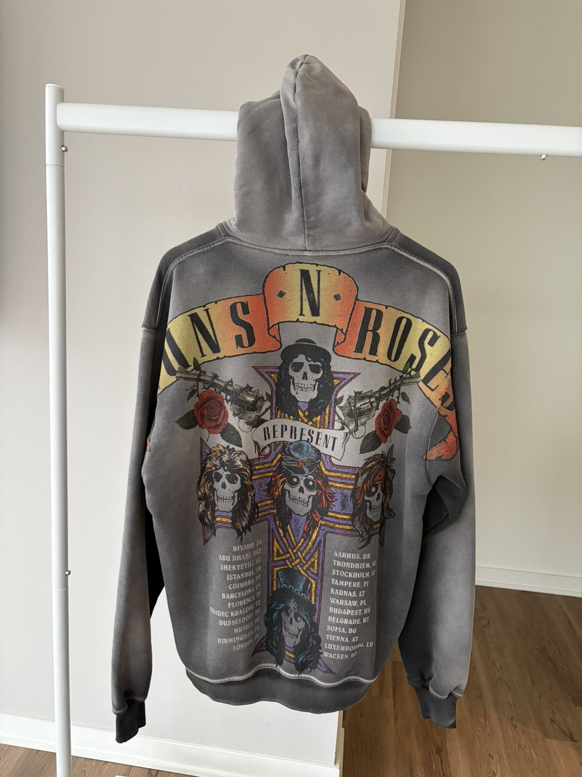 Represent Clo. Represent Guns N’ Roses Size US S / EU 44-46 / 1 - 5 Thumbnail