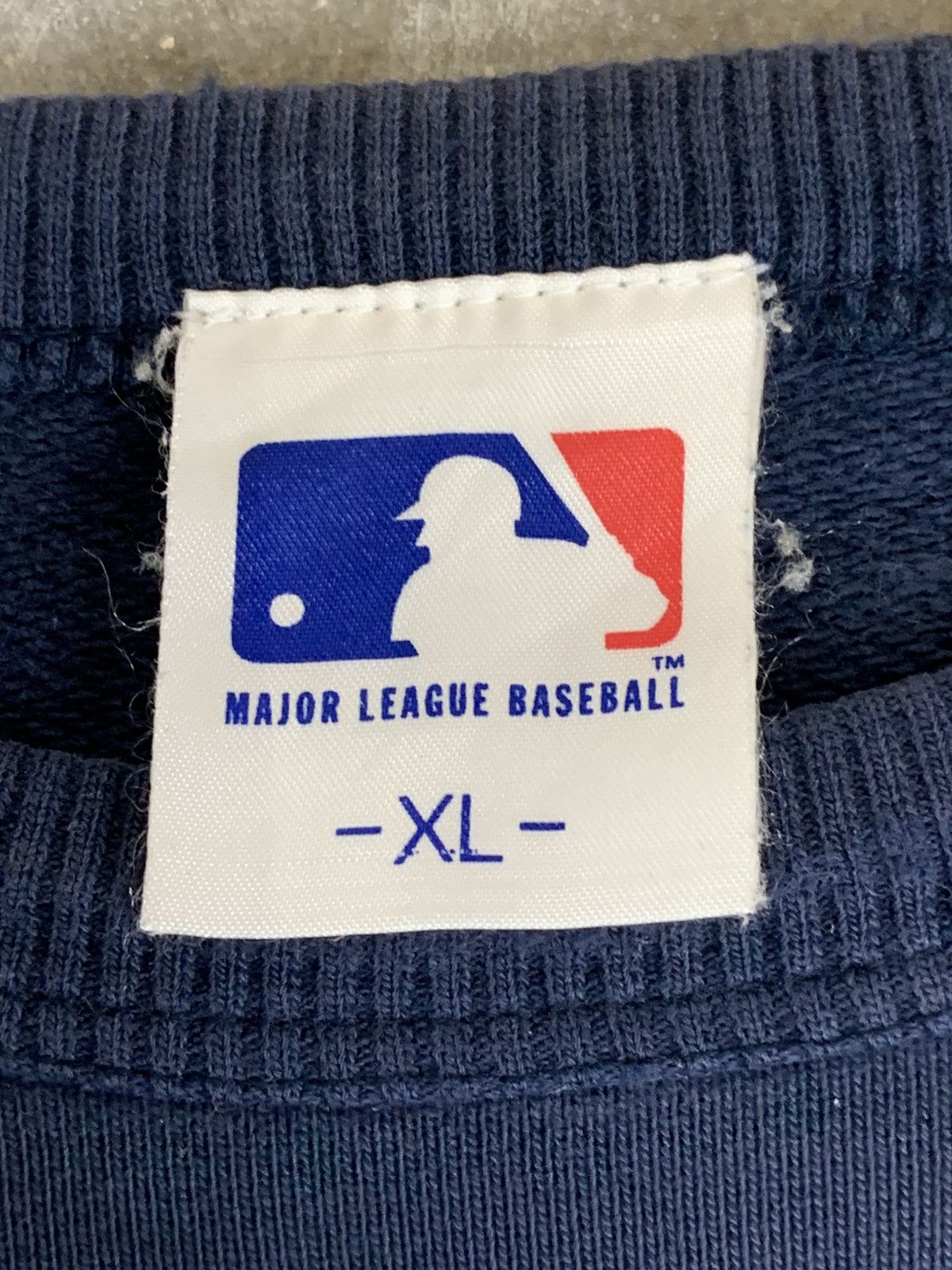 MLB × Vintage Distressed MLB Seattle Sweatshirt Size US XL / EU 56 / 4 - 7 Thumbnail