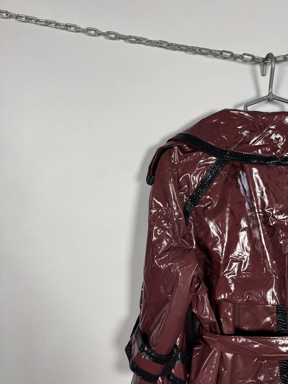 Louis Vuitton Louis Vuitton Vintage Glossy Coated Trench Jacket Belted Size S / US 4 / IT 40 - 17 Thumbnail