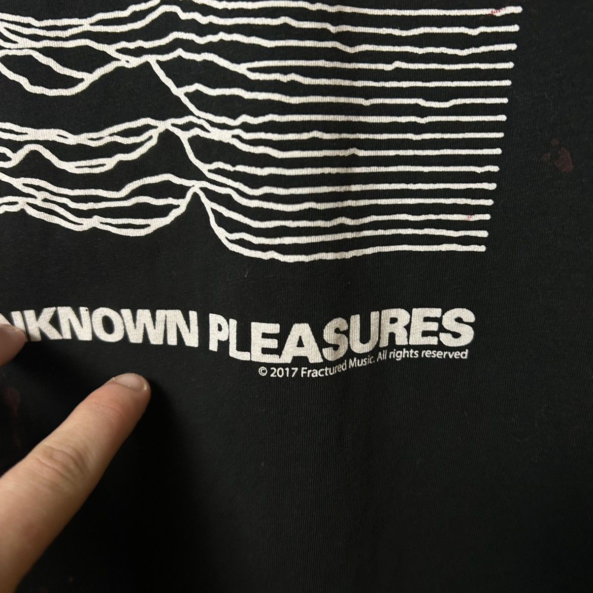 Joy Division Vintage Joy Division Pleasures Unknown 2017 rock band tee Size US L / EU 52-54 / 3 - 4 Thumbnail