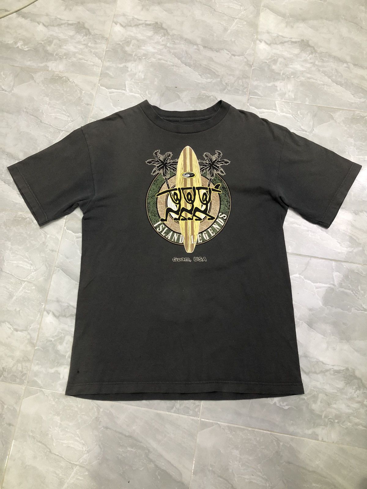 Vintage Vintage “Island Legends” Hawaii Surf Tee Size US S / EU 44-46 / 1 - 12 Thumbnail