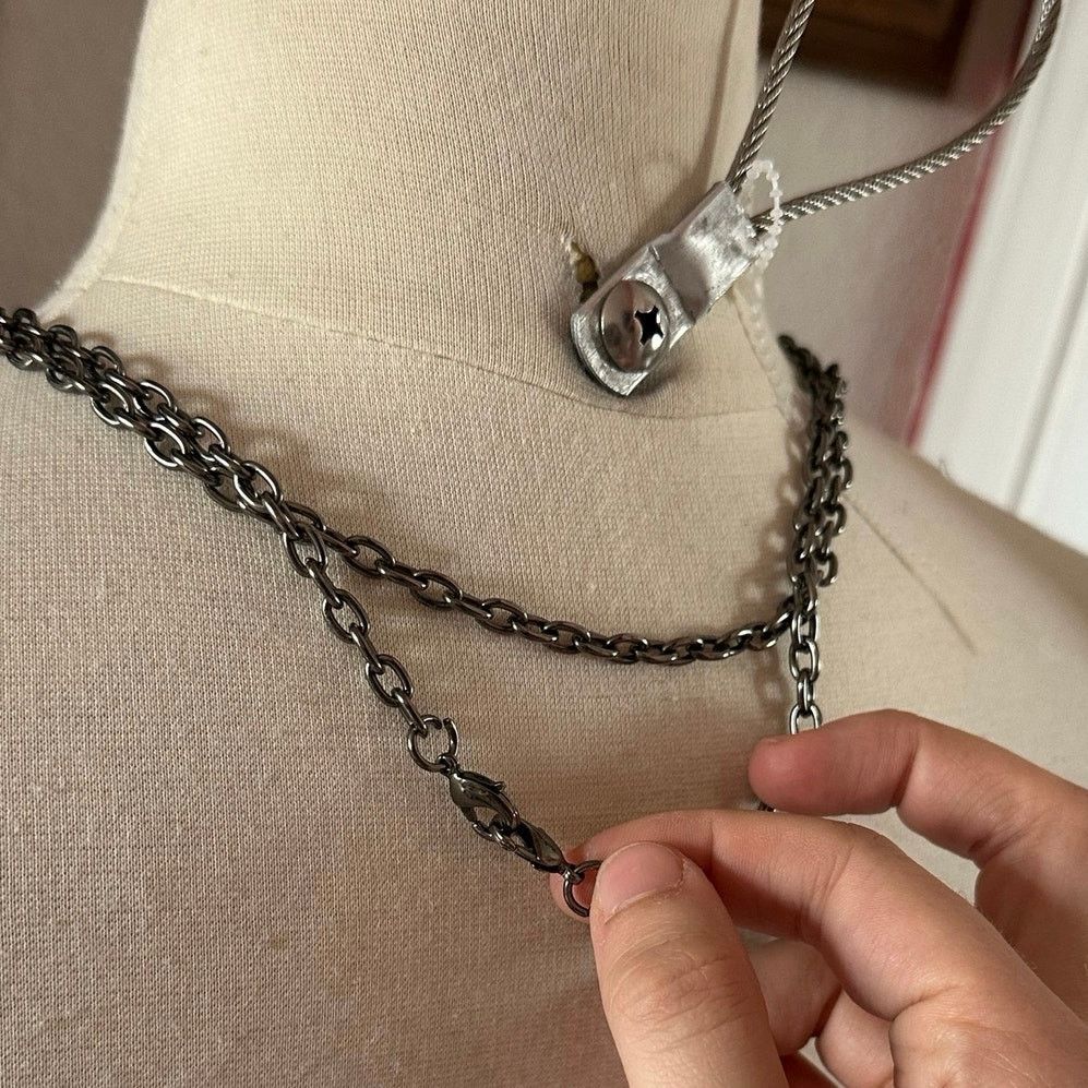 Other long black chain necklace can wrap around or be worn long Size ONE SIZE - 3 Thumbnail