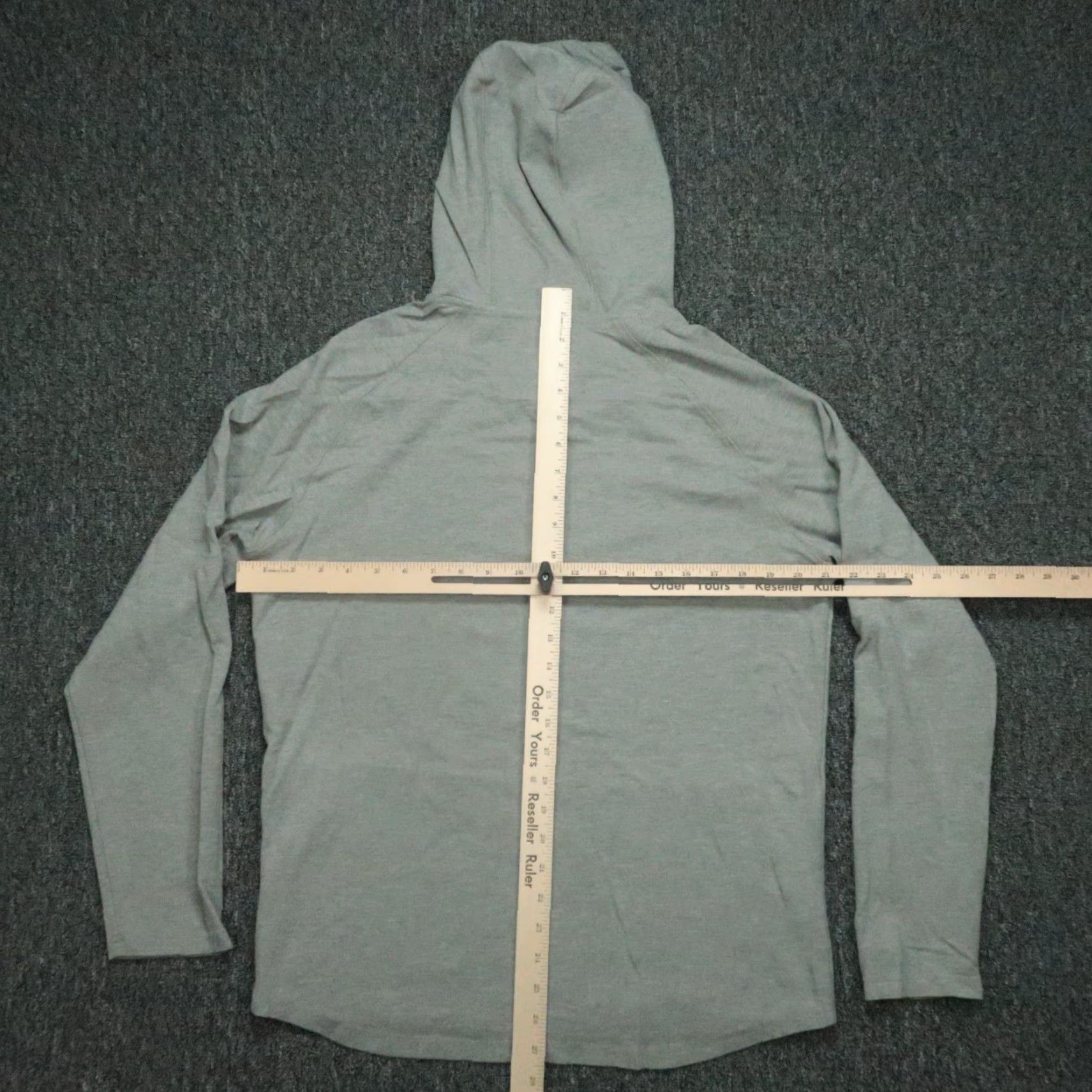 Mizzen+Main Mizzen Main Hoodie Mens Medium Gray Lightweight Hooded Preppy Stretch Hoodie Men M Gray Lightweight Stretch Pullover Hooded Casual Activewear Size US M / EU 48-50 / 2 - 5 Thumbnail