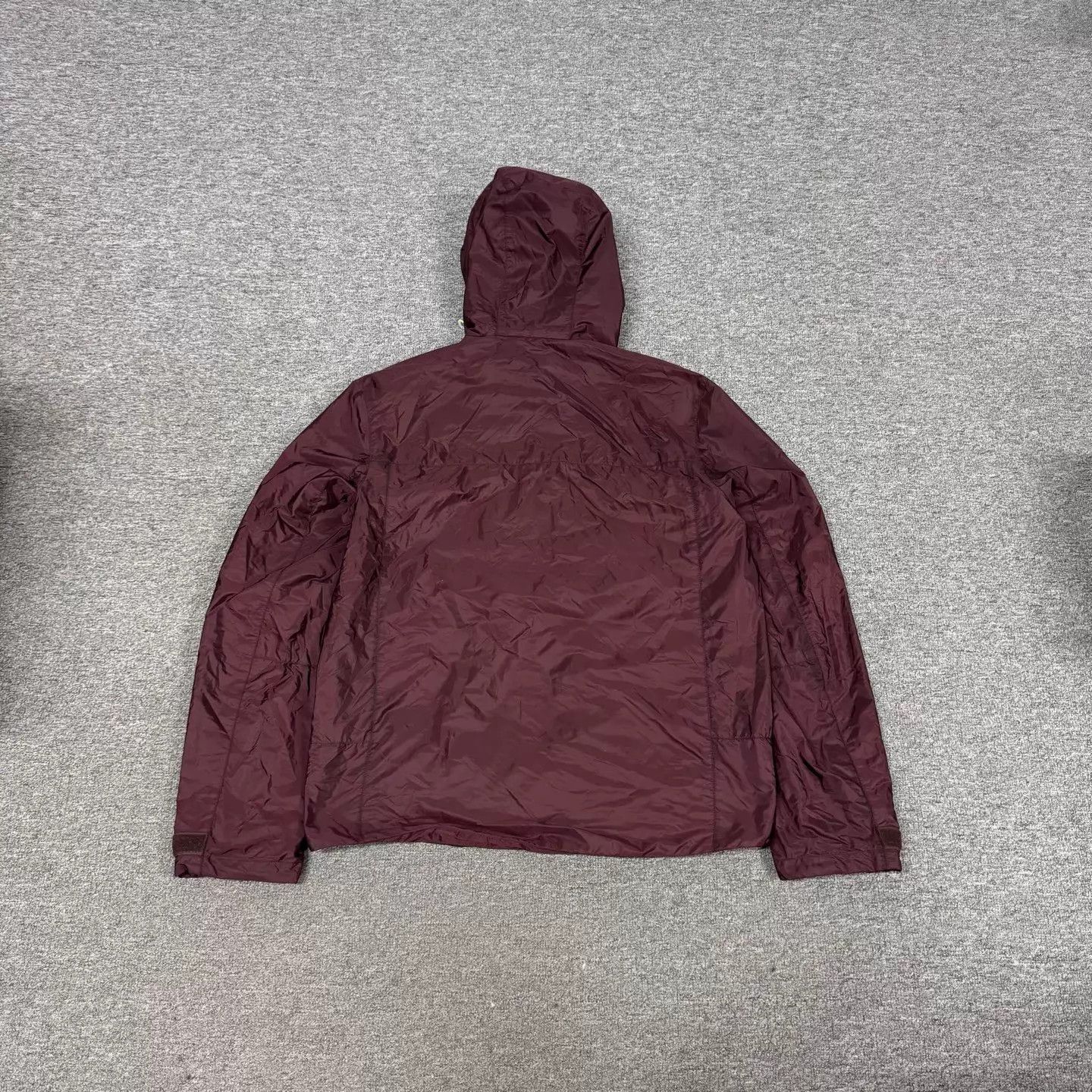 Prada Prada Wine Red Hooded W/P Windproof Jacket 48 Size US M / EU 48-50 / 2 - 2 Thumbnail