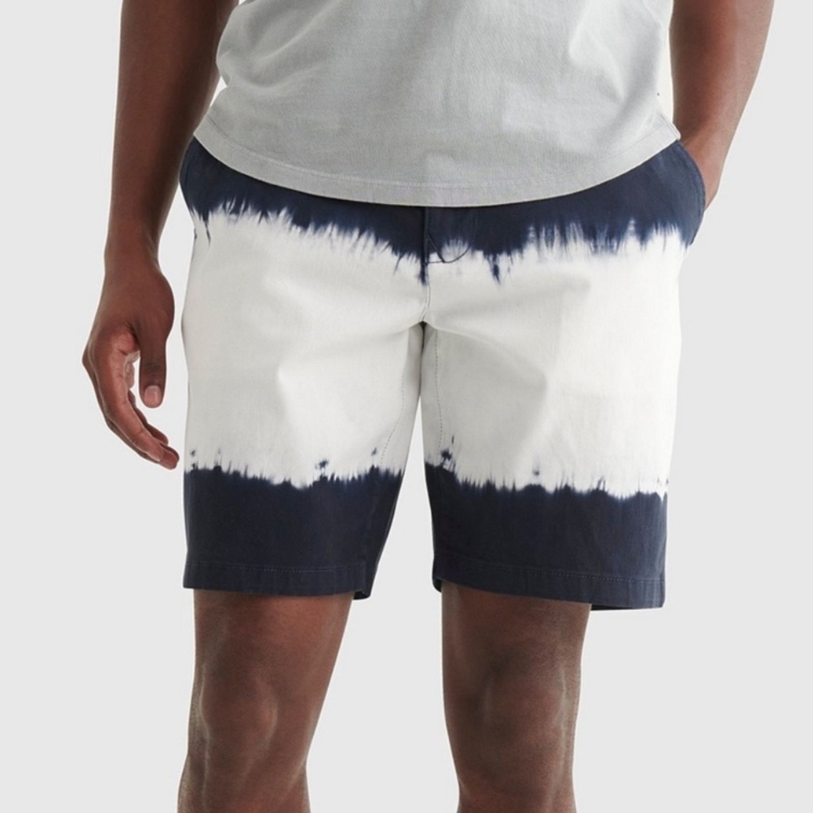 Lucky Brand Lucky Brand Stretch Tie Dye Flat Front Short Size 36 Size US 36 / EU 52 - 2 Thumbnail