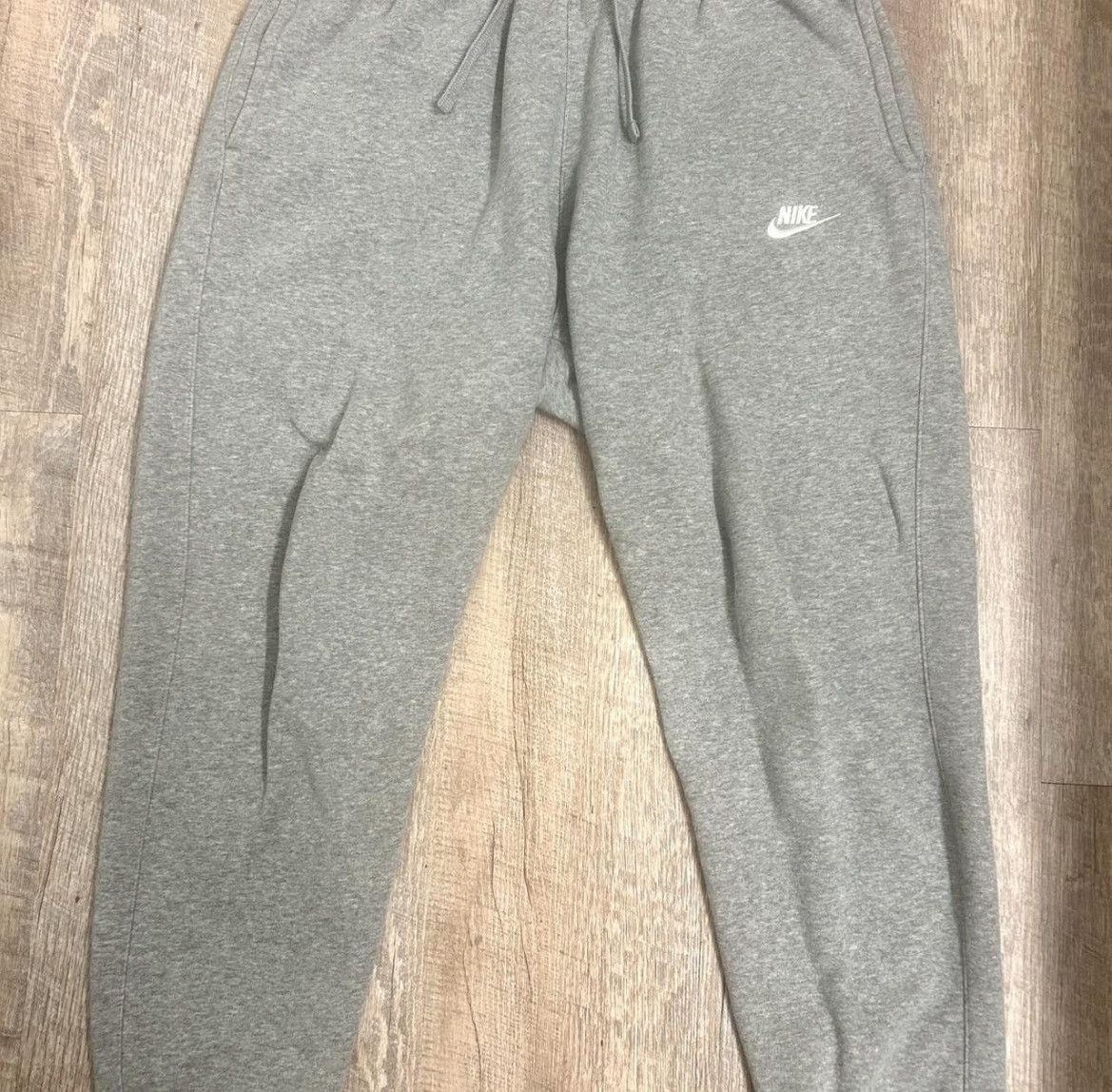 Nike Nike Mens Grey Sweatpants Size L Size US 31 - 1 Thumbnail