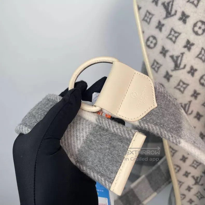 Louis Vuitton Louis Vuitton SS26 Light Off-White Full-Print Checkerboard Size XS / US 0-2 / IT 36-38 - 7 Thumbnail