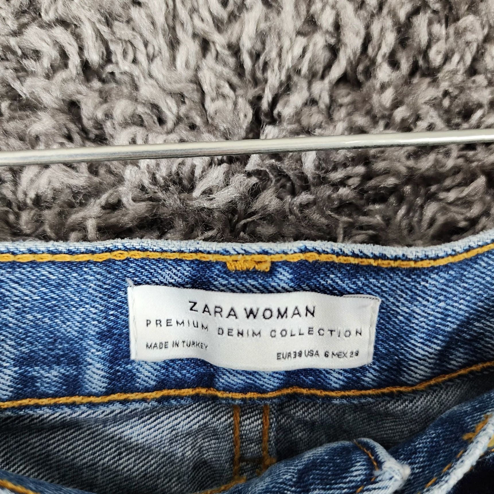 Zara ZARA Distressed Straight Leg Jeans Women Size 6 Blue Size 28" / US 6 / IT 42 - 4 Thumbnail