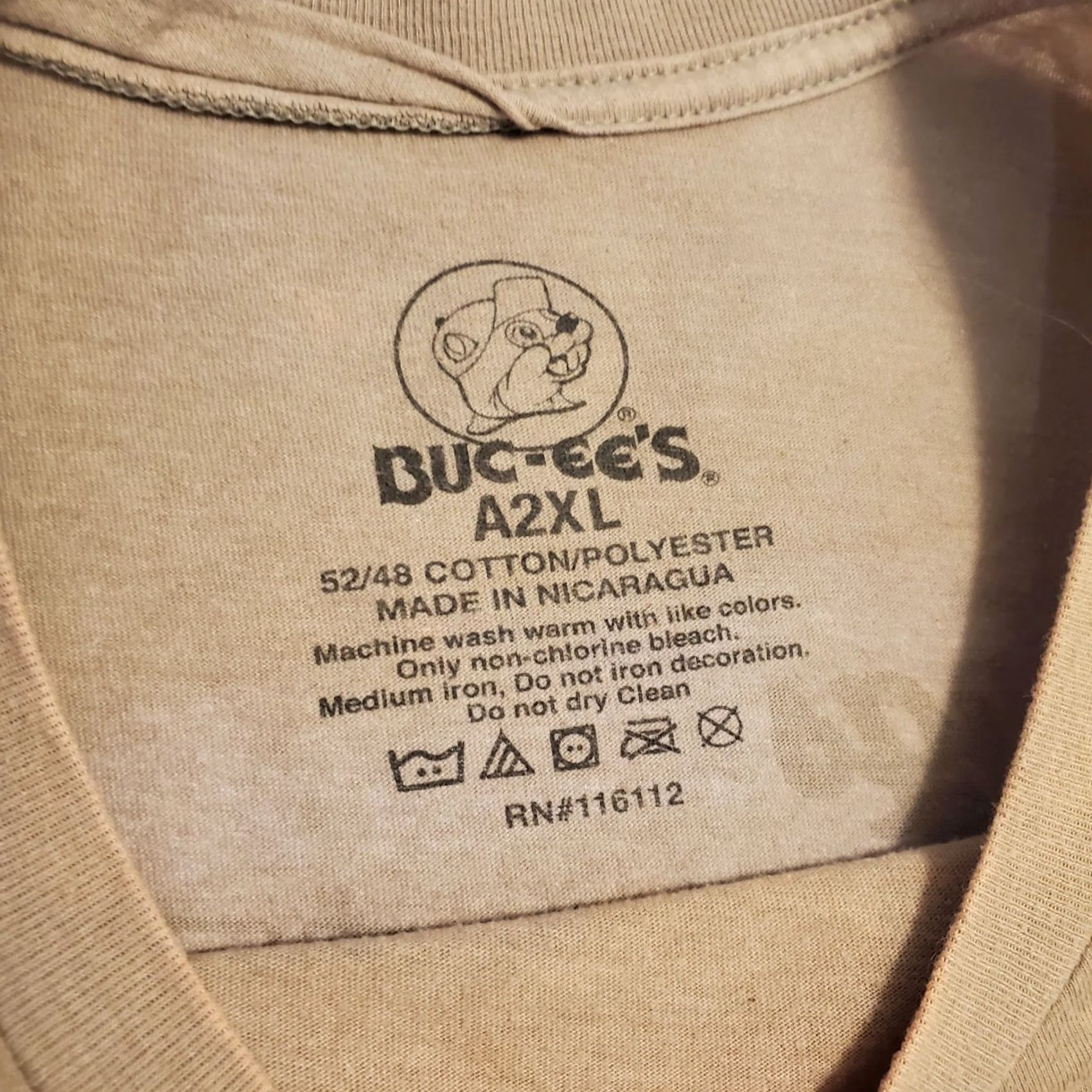 Logo 7 Buccee's Shirt Mens 2XL Tan Alabama Logo Southern Truck Stop T Size US XXL / EU 58 / 5 - 6 Thumbnail