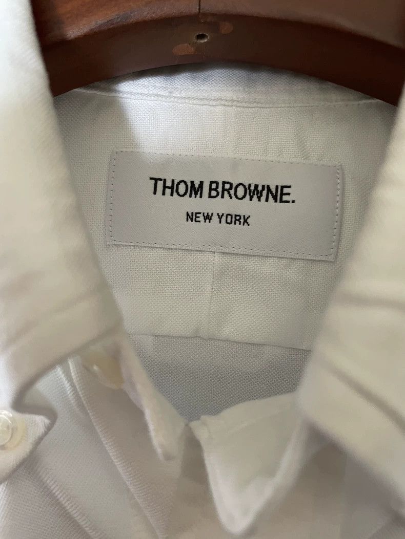 Thom Browne Thom Browne A long sleeve four-barrel shirt Size US M / EU 48-50 / 2 - 3 Thumbnail